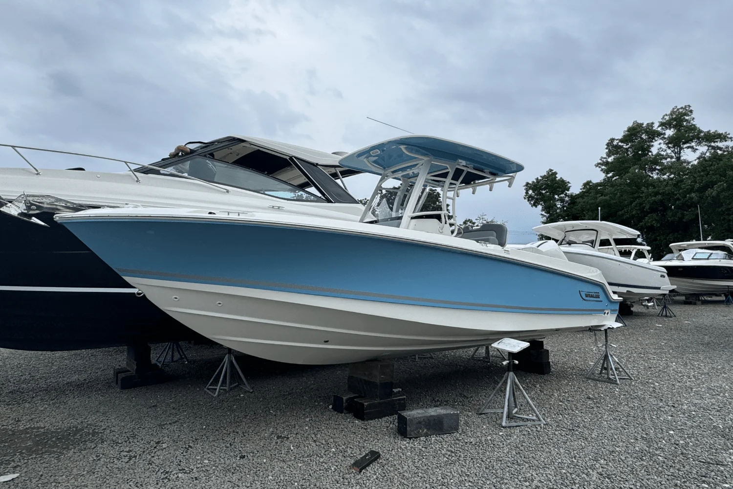 2026 Boston Whaler 230 Outrage Image Thumbnail #1