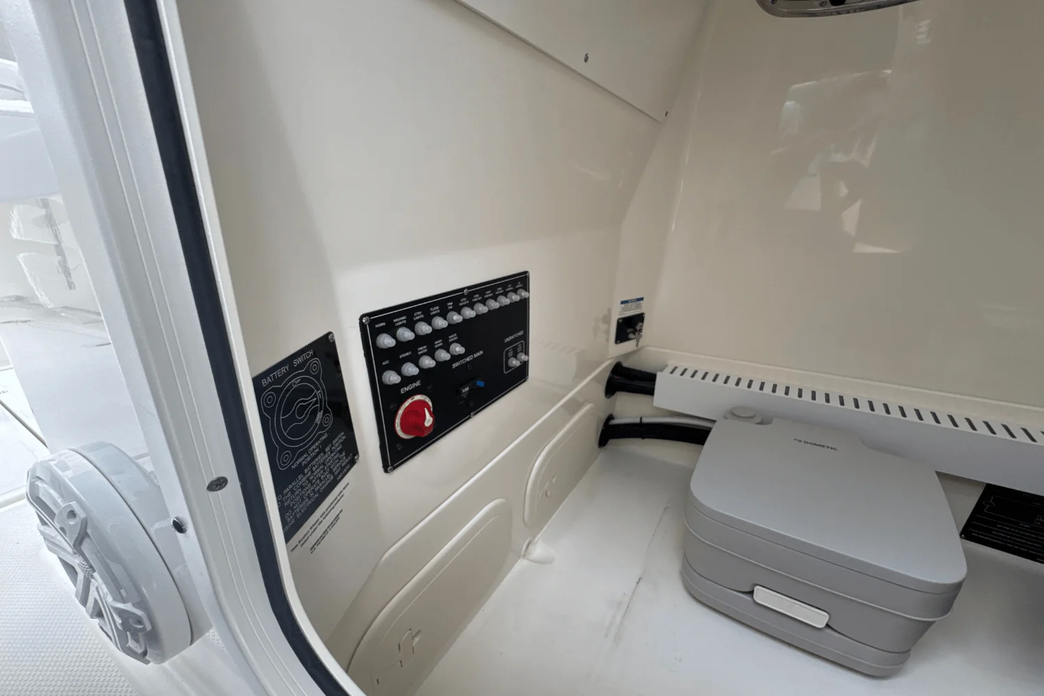 2026 Boston Whaler 230 Outrage Image Thumbnail #34