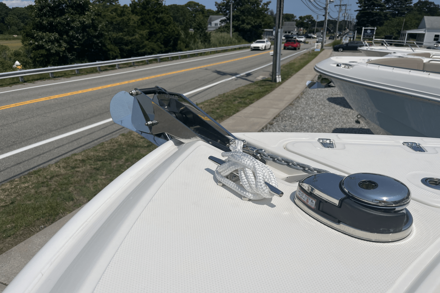 2025 Boston Whaler 230 Outrage Image Thumbnail #14