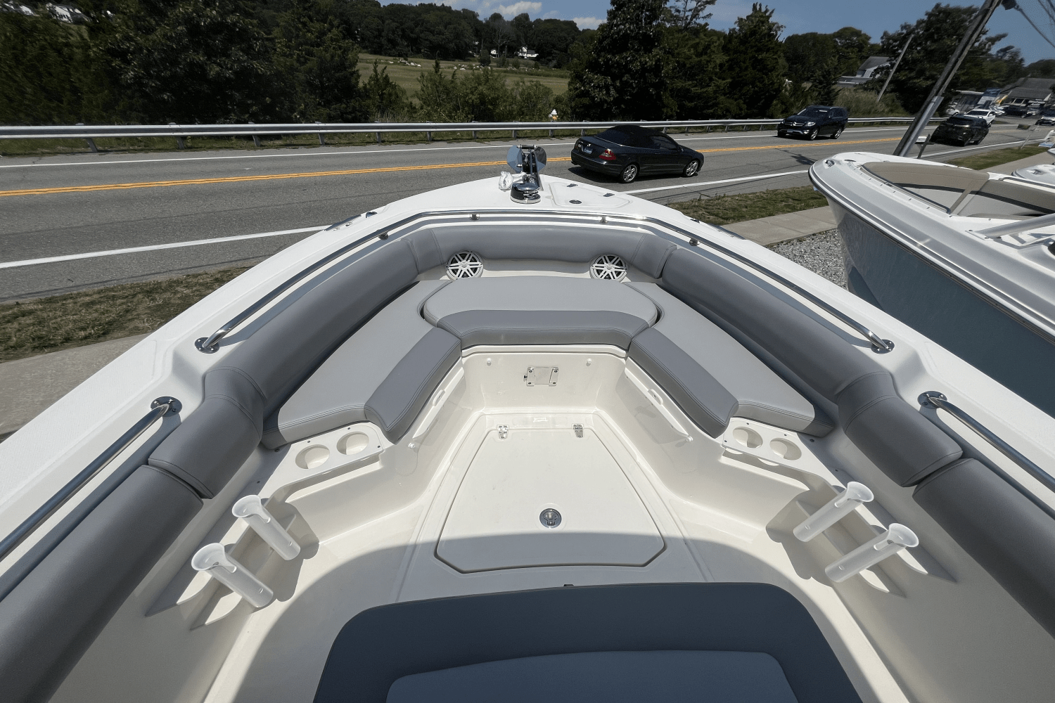2025 Boston Whaler 230 Outrage Image Thumbnail #13
