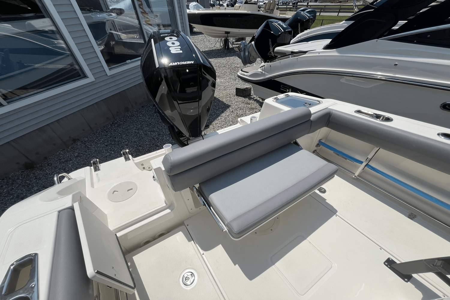 2025 Boston Whaler 230 Outrage Image Thumbnail #4