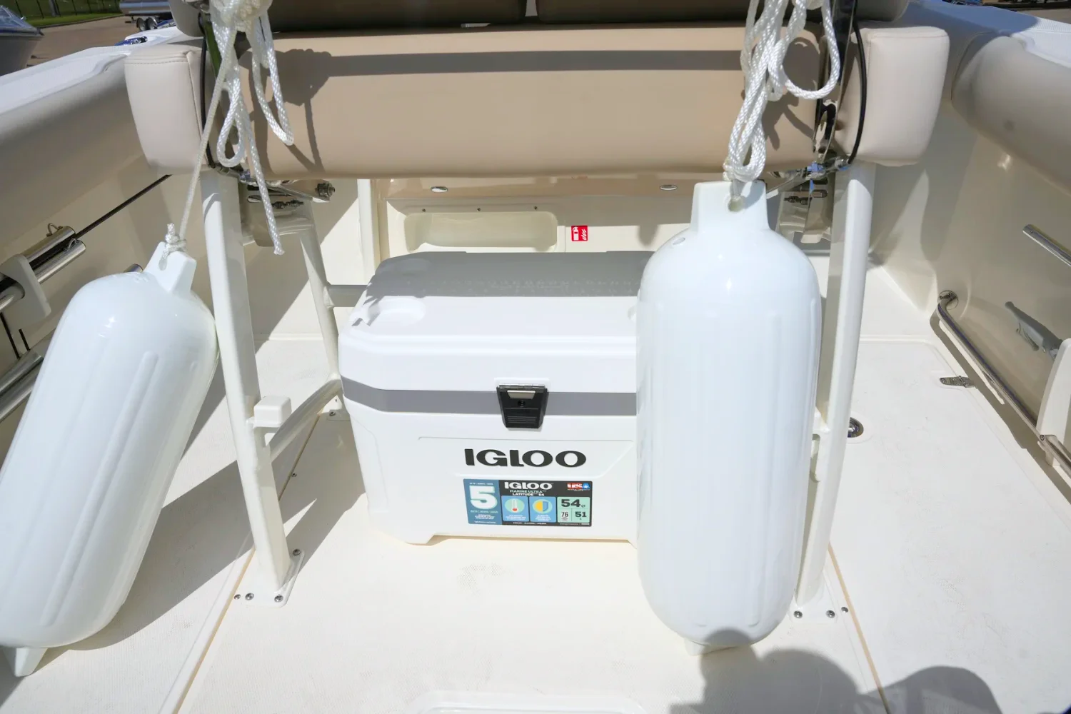 2026 Boston Whaler 230 Outrage Image Thumbnail #10