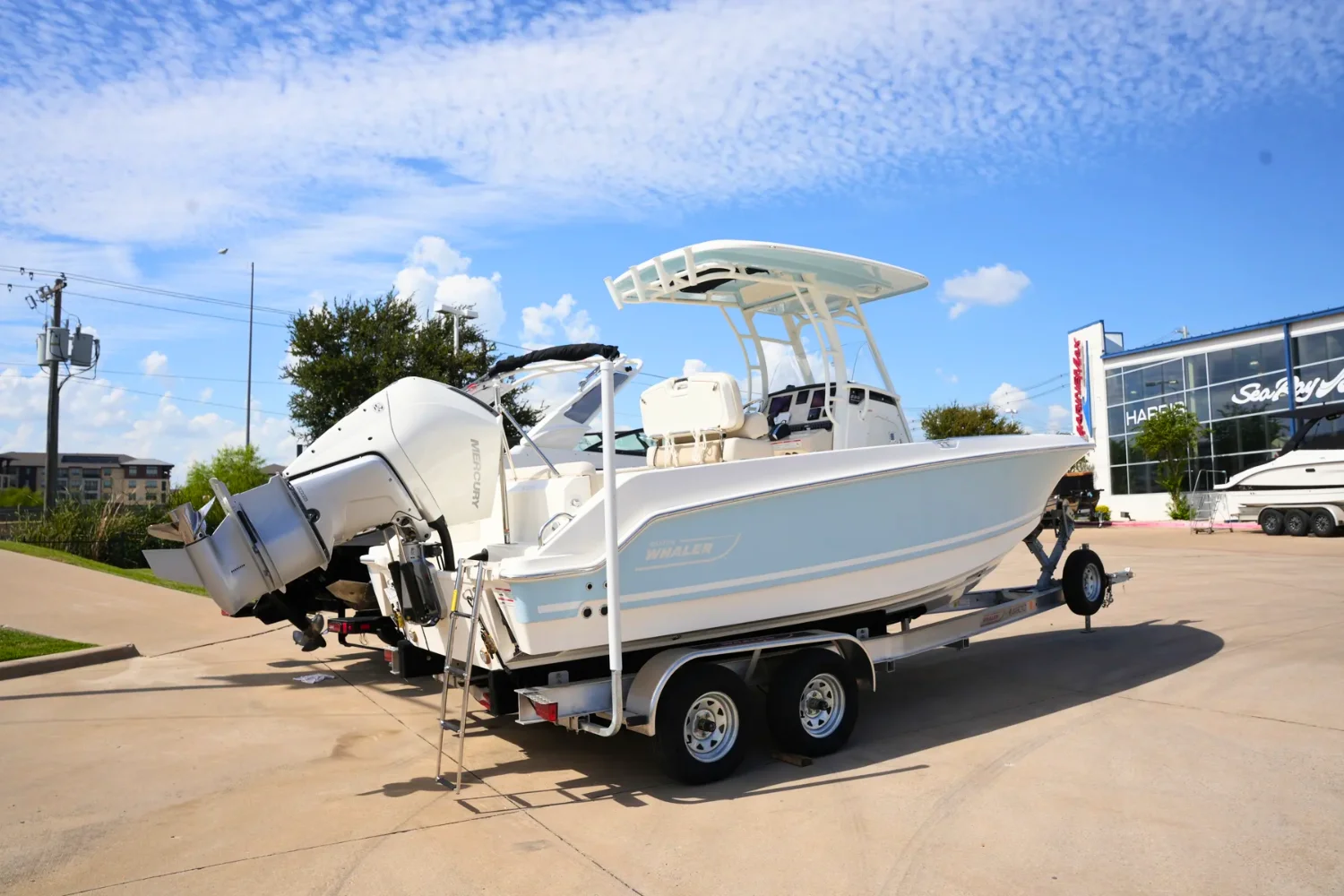 2026 Boston Whaler 230 Outrage Image Thumbnail #2
