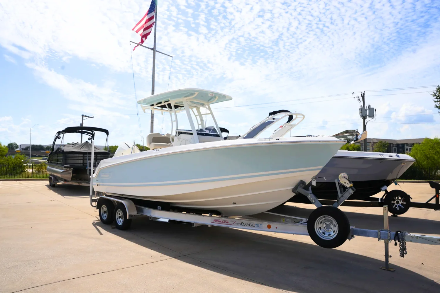 2026 Boston Whaler 230 Outrage Image Thumbnail #1