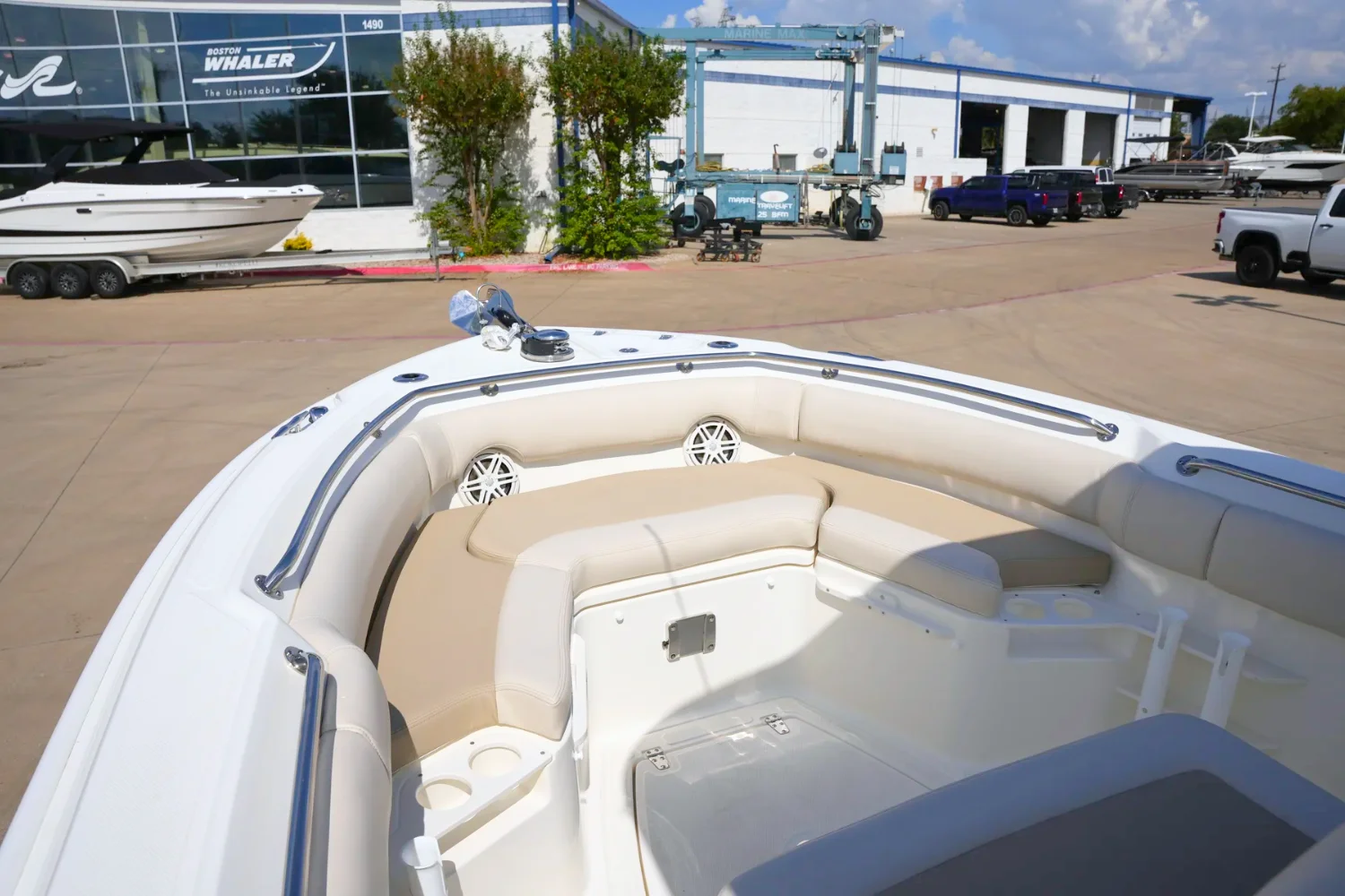 2026 Boston Whaler 230 Outrage Image Thumbnail #19