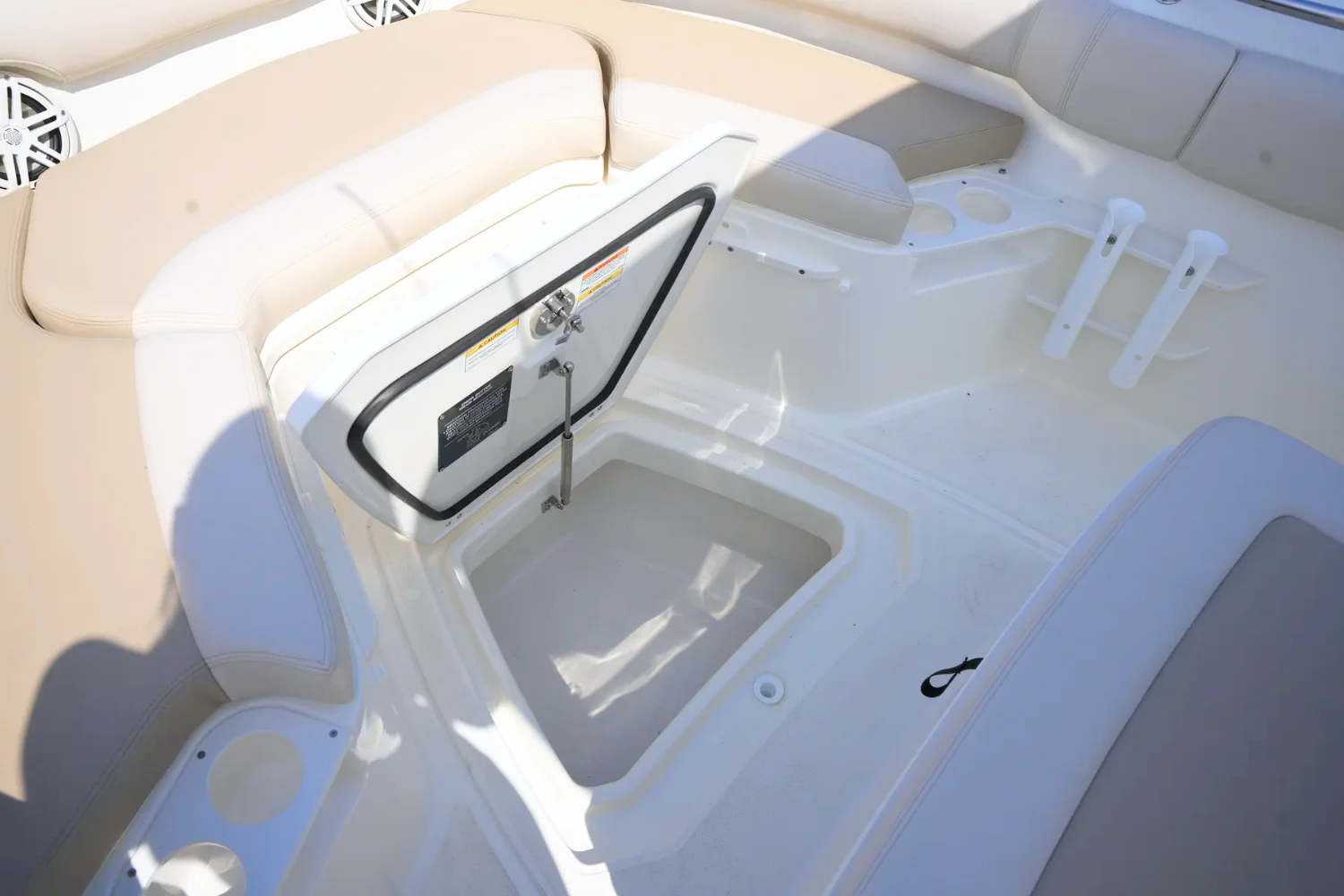 2026 Boston Whaler 230 Outrage Image Thumbnail #20