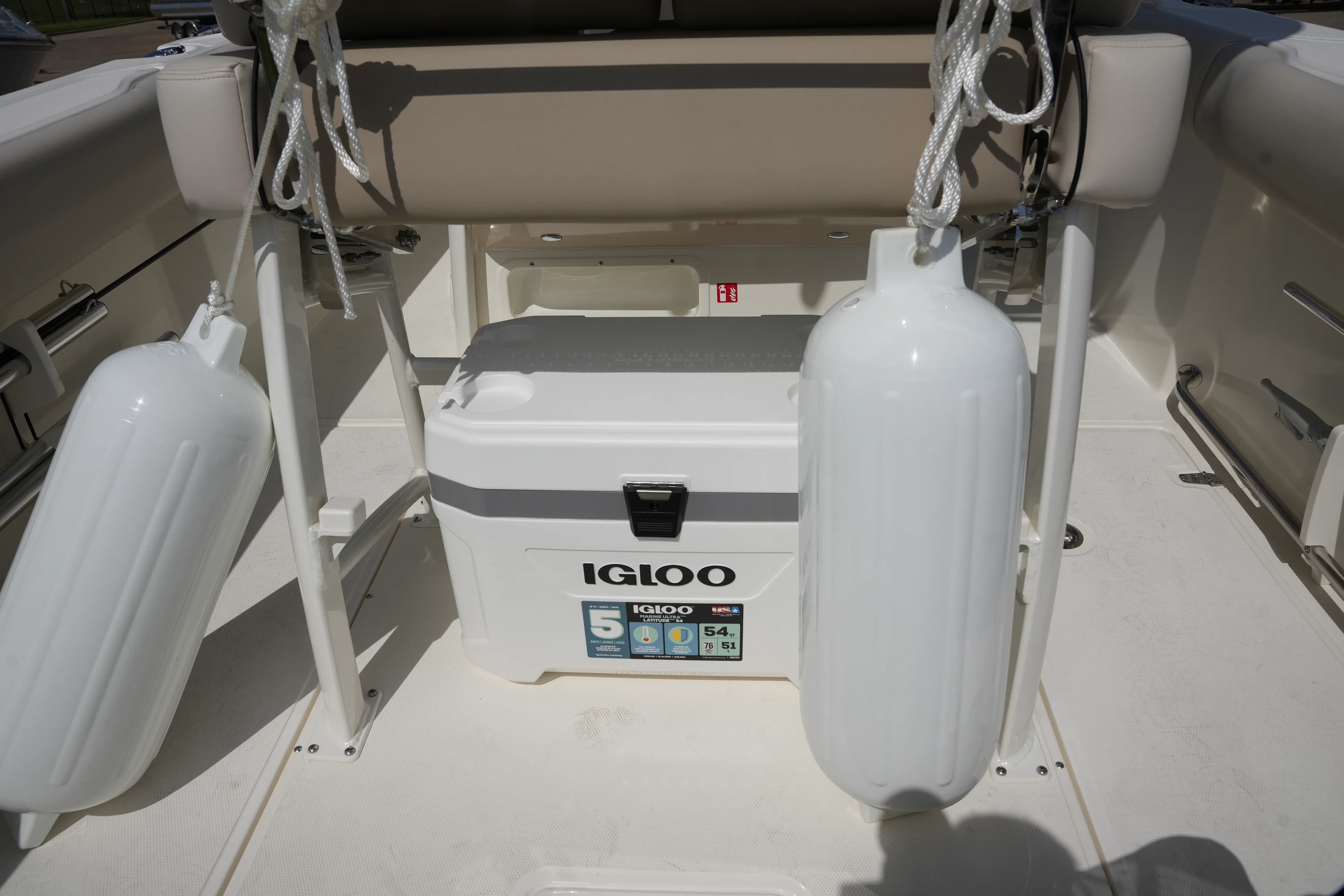 2026 Boston Whaler 230 Outrage Image Thumbnail #10