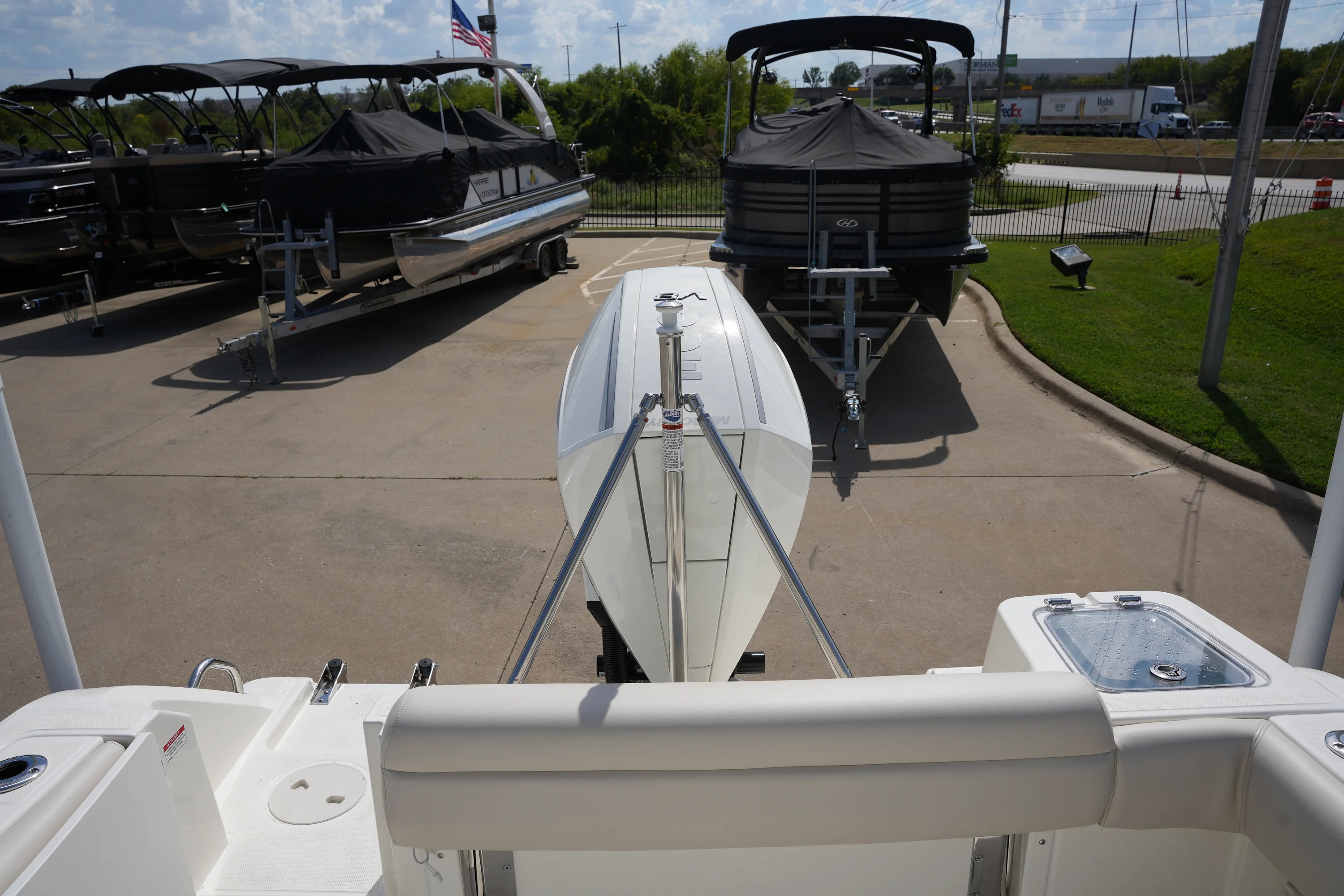 2026 Boston Whaler 230 Outrage Image Thumbnail #5