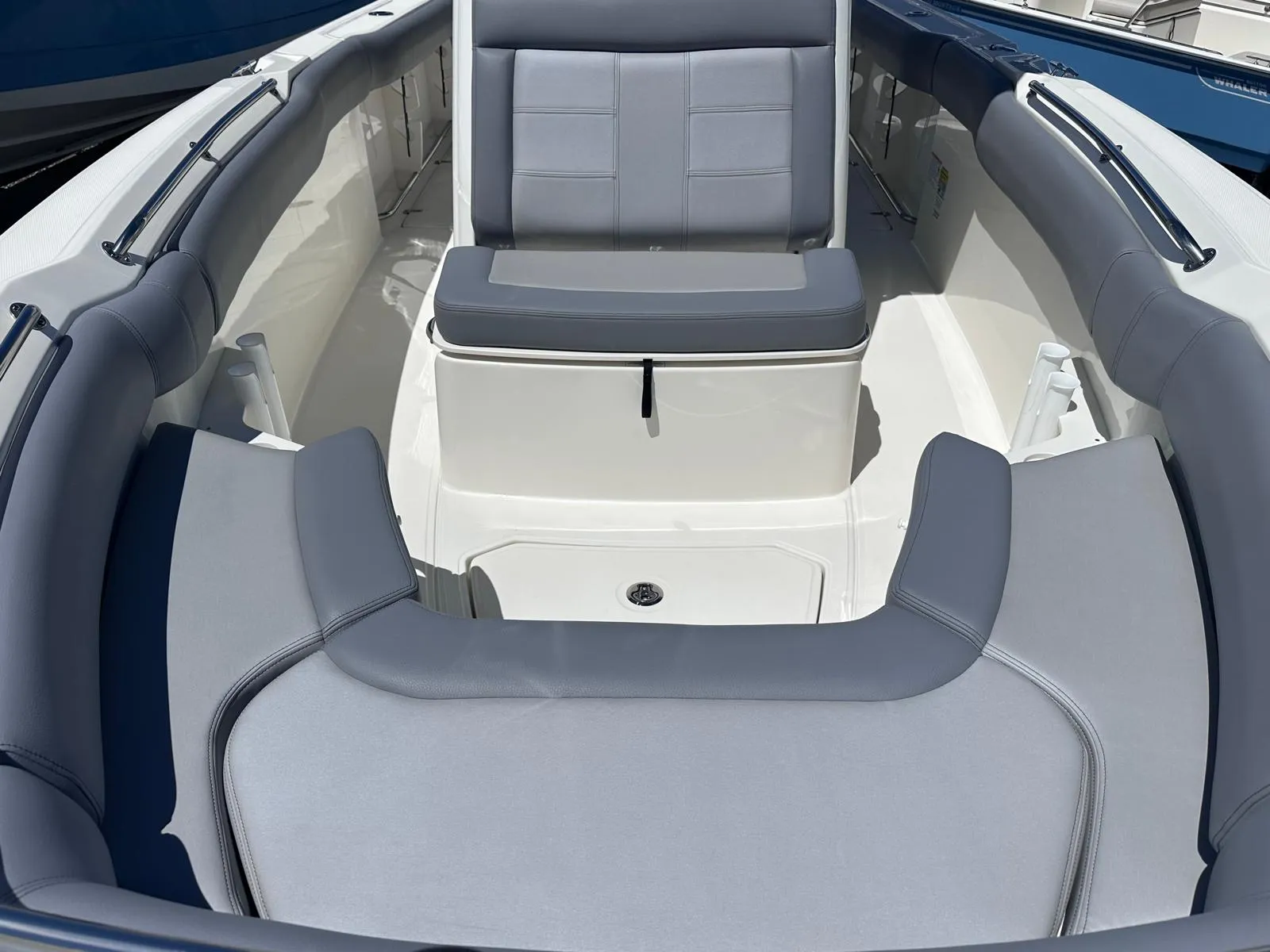 2026 Boston Whaler 230 Outrage Image Thumbnail #15