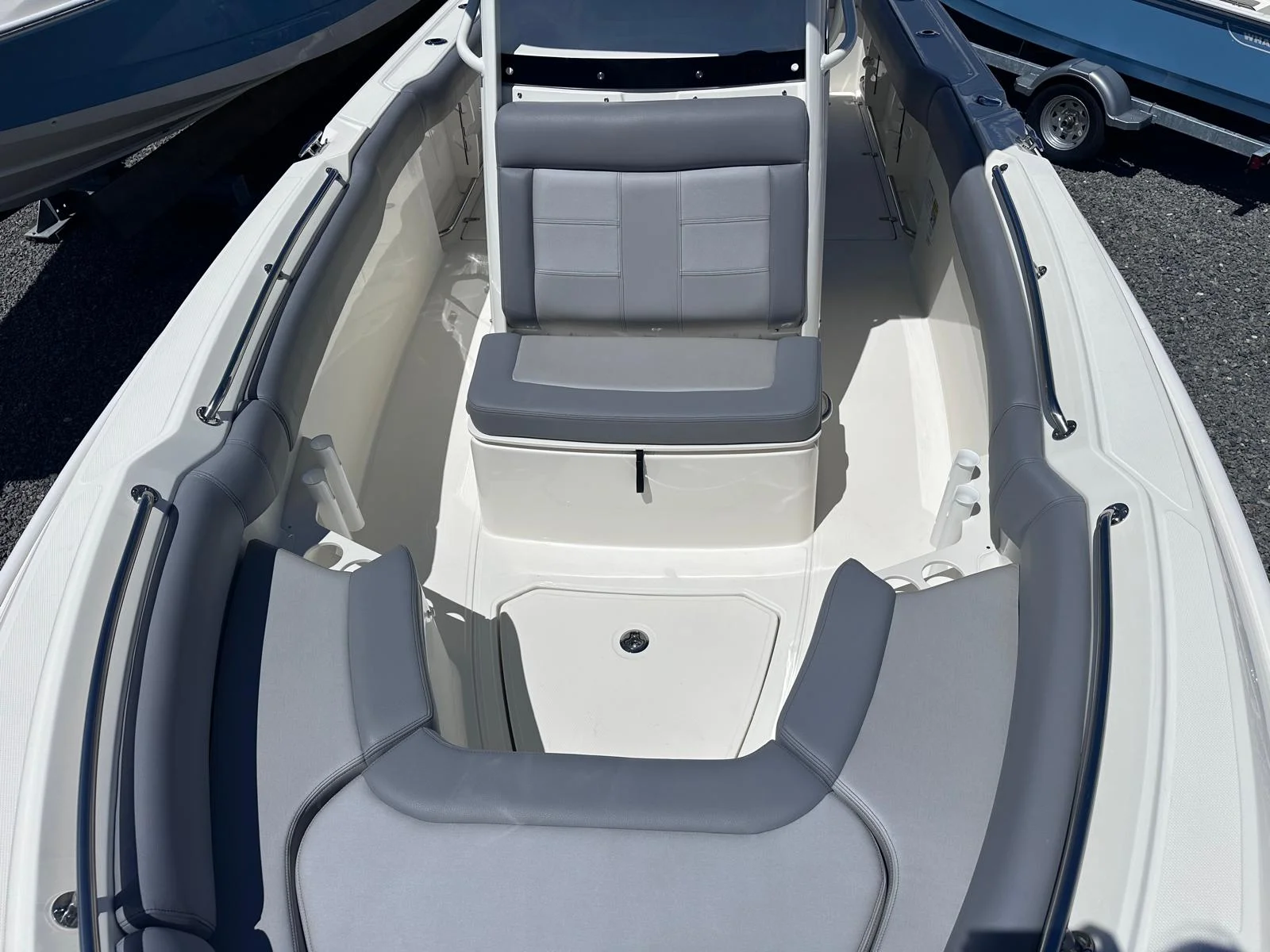 2026 Boston Whaler 230 Outrage Image Thumbnail #14