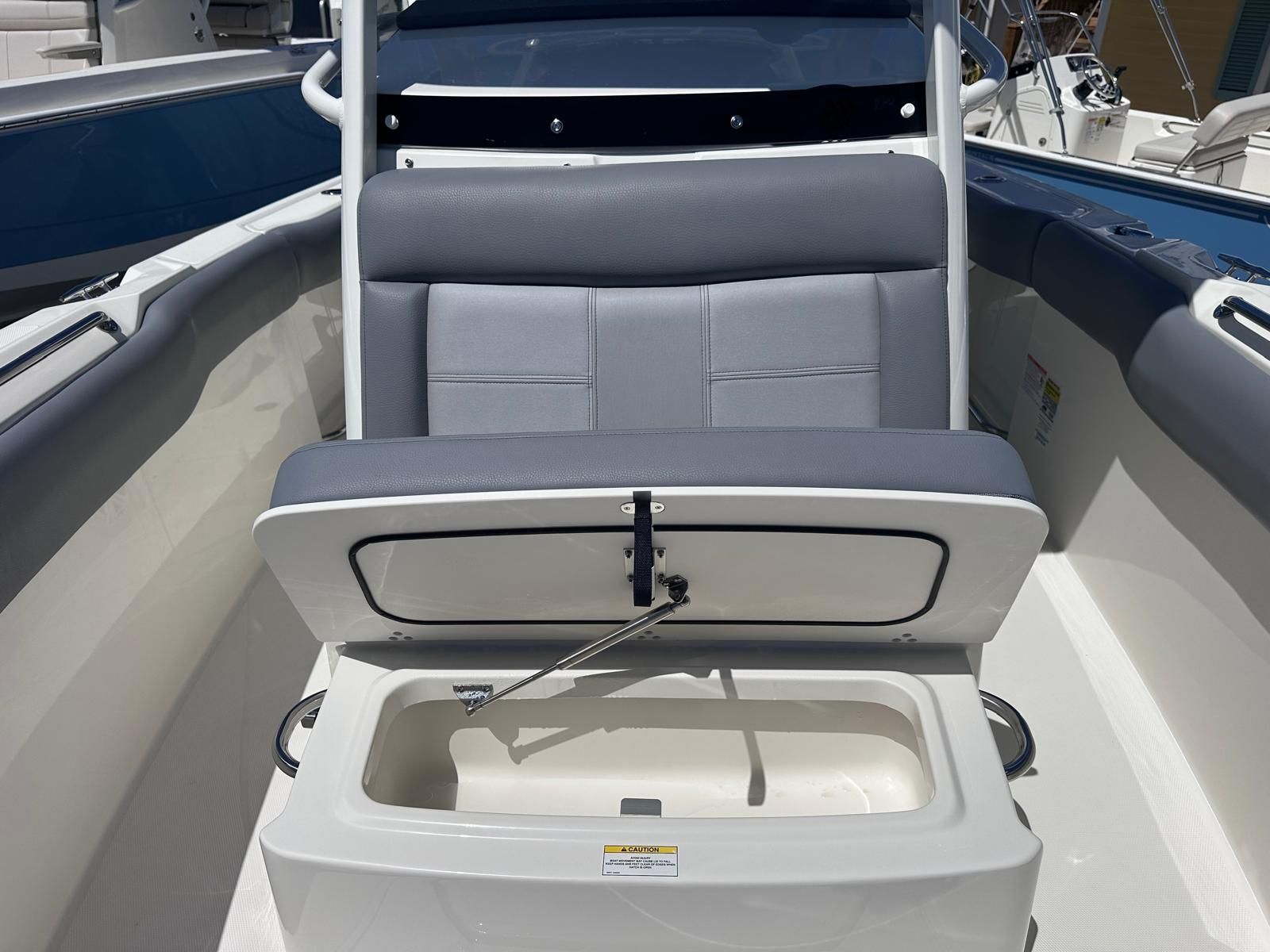 2026 Boston Whaler 230 Outrage Image Thumbnail #16
