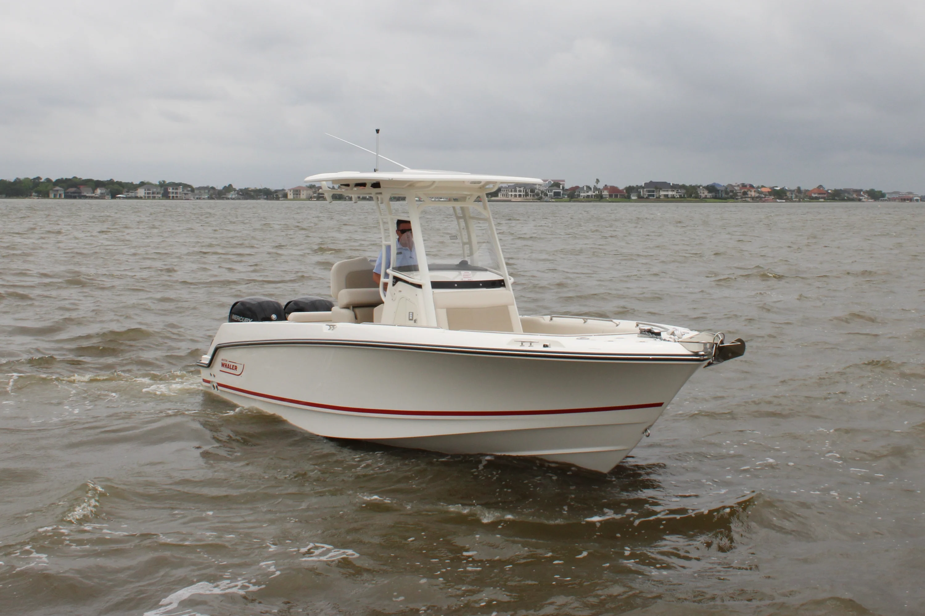 2026 Boston Whaler 230 Outrage Image Thumbnail #4