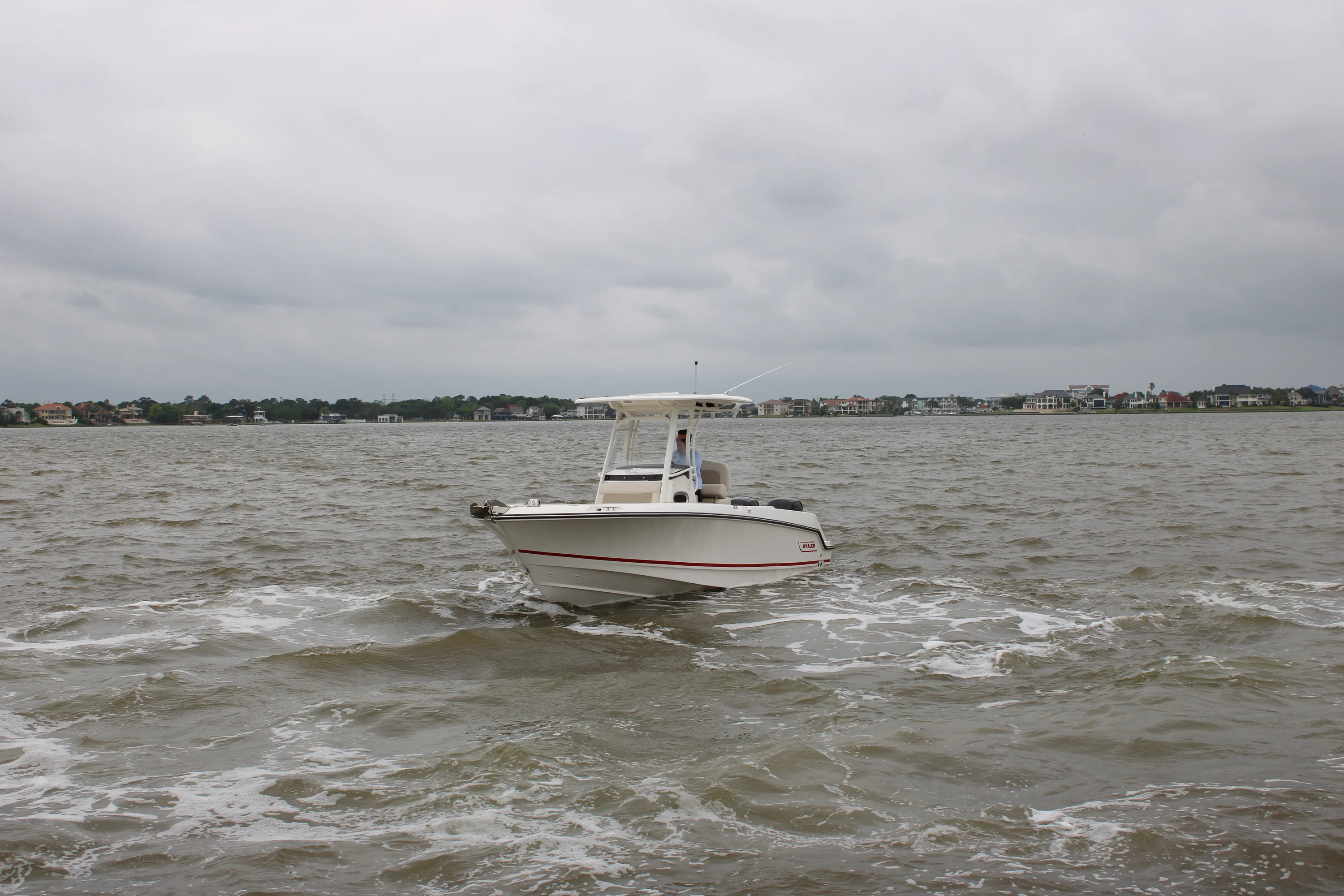 2026 Boston Whaler 230 Outrage Image Thumbnail #3