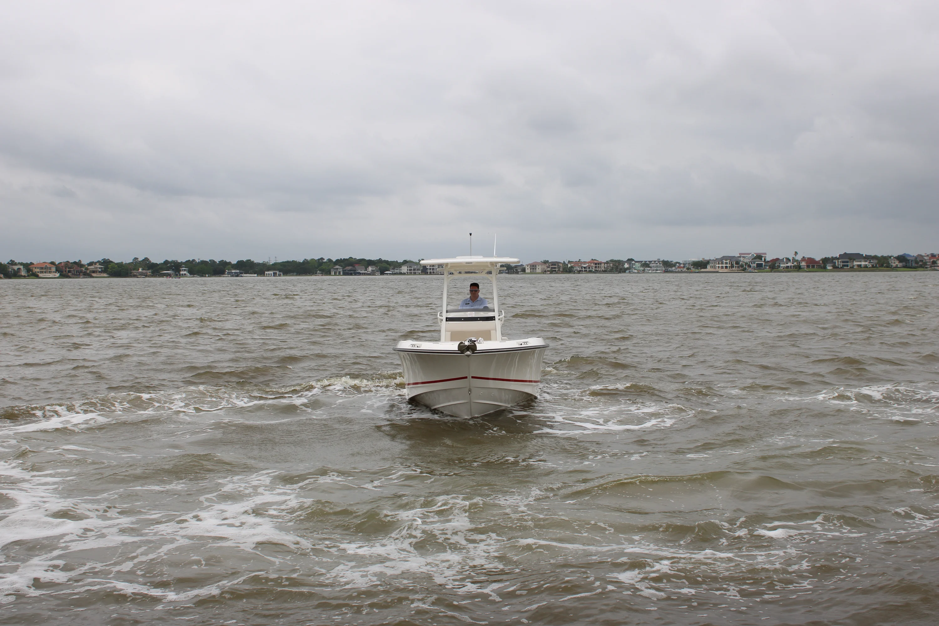 2026 Boston Whaler 230 Outrage Image Thumbnail #5