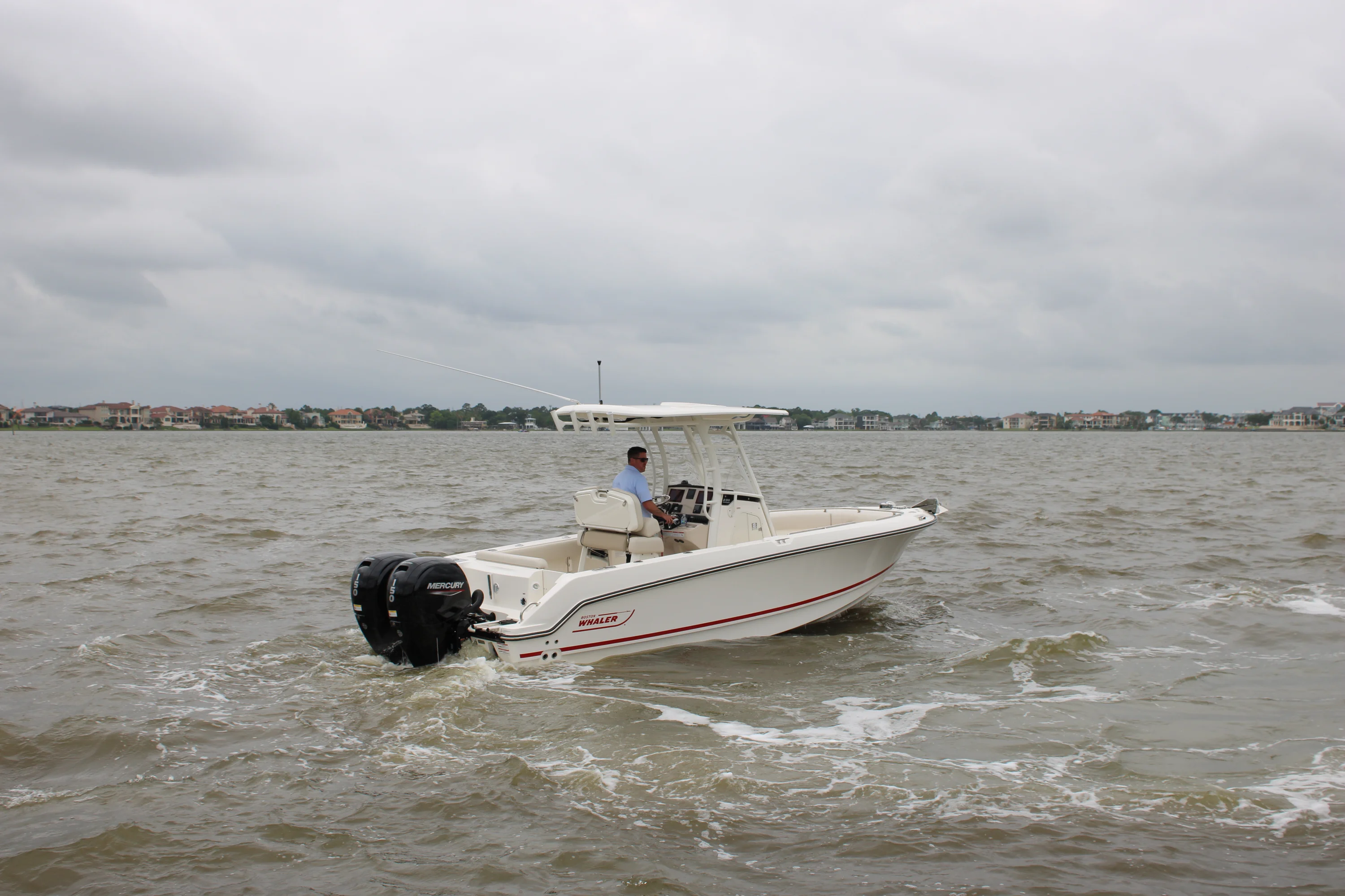 2026 Boston Whaler 230 Outrage Image Thumbnail #10
