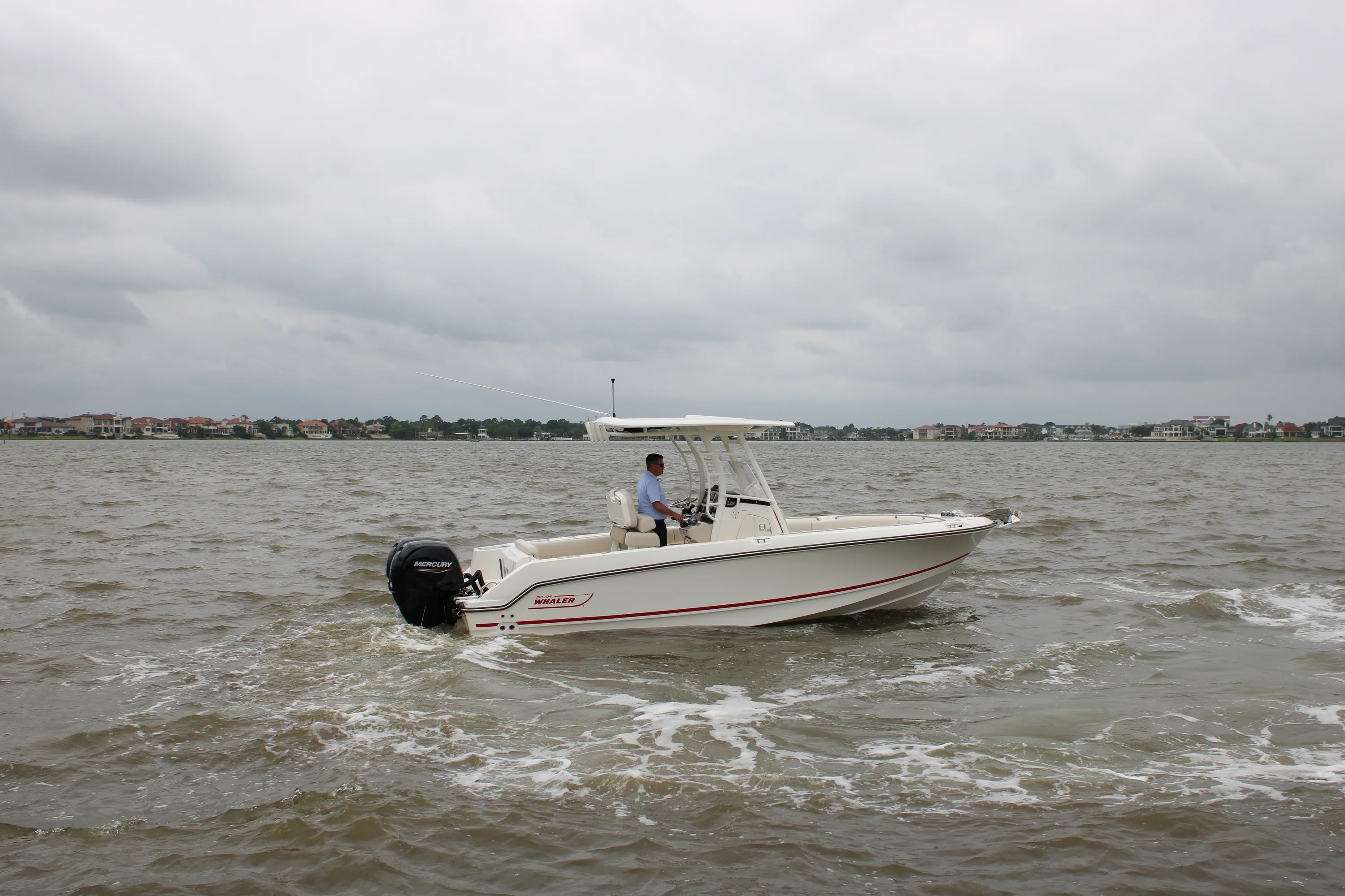 2026 Boston Whaler 230 Outrage Image Thumbnail #9