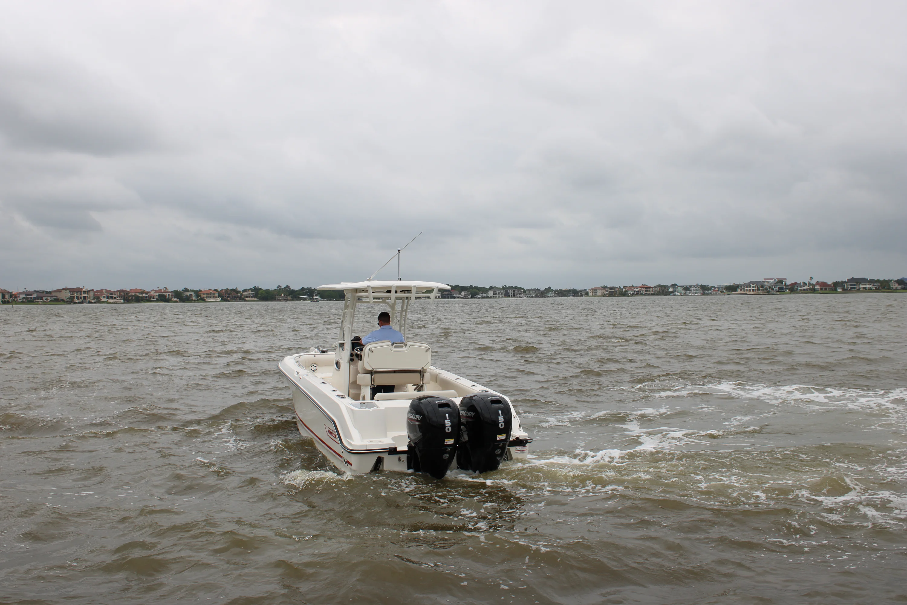 2026 Boston Whaler 230 Outrage Image Thumbnail #12