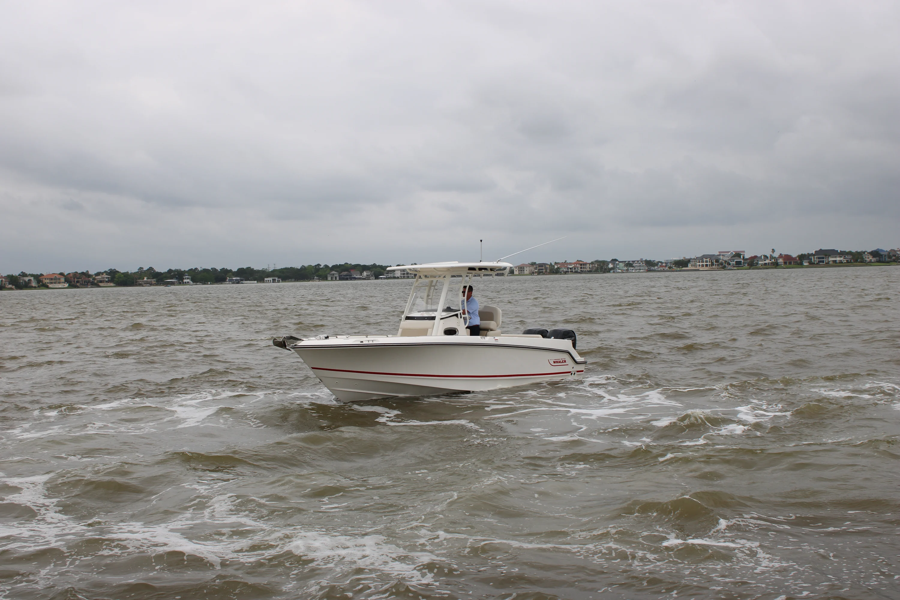 2026 Boston Whaler 230 Outrage Image Thumbnail #2
