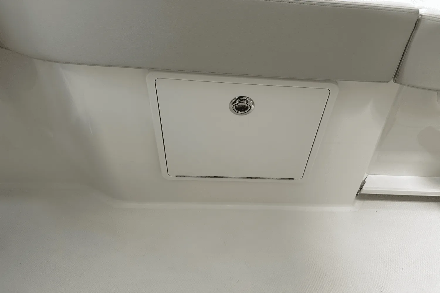 2025 Boston Whaler 240 Vantage Image Thumbnail #62