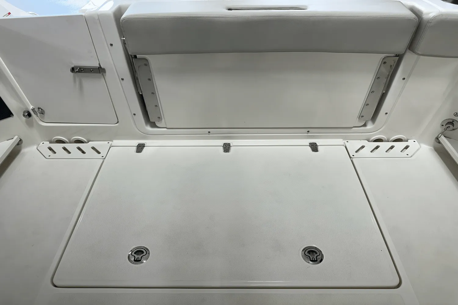 2025 Boston Whaler 240 Vantage Image Thumbnail #29