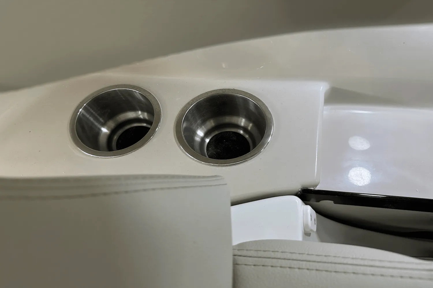 2025 Boston Whaler 240 Vantage Image Thumbnail #51