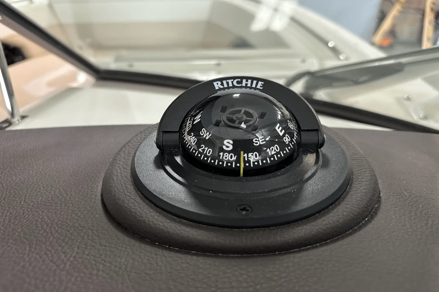 2025 Boston Whaler 240 Vantage Image Thumbnail #77