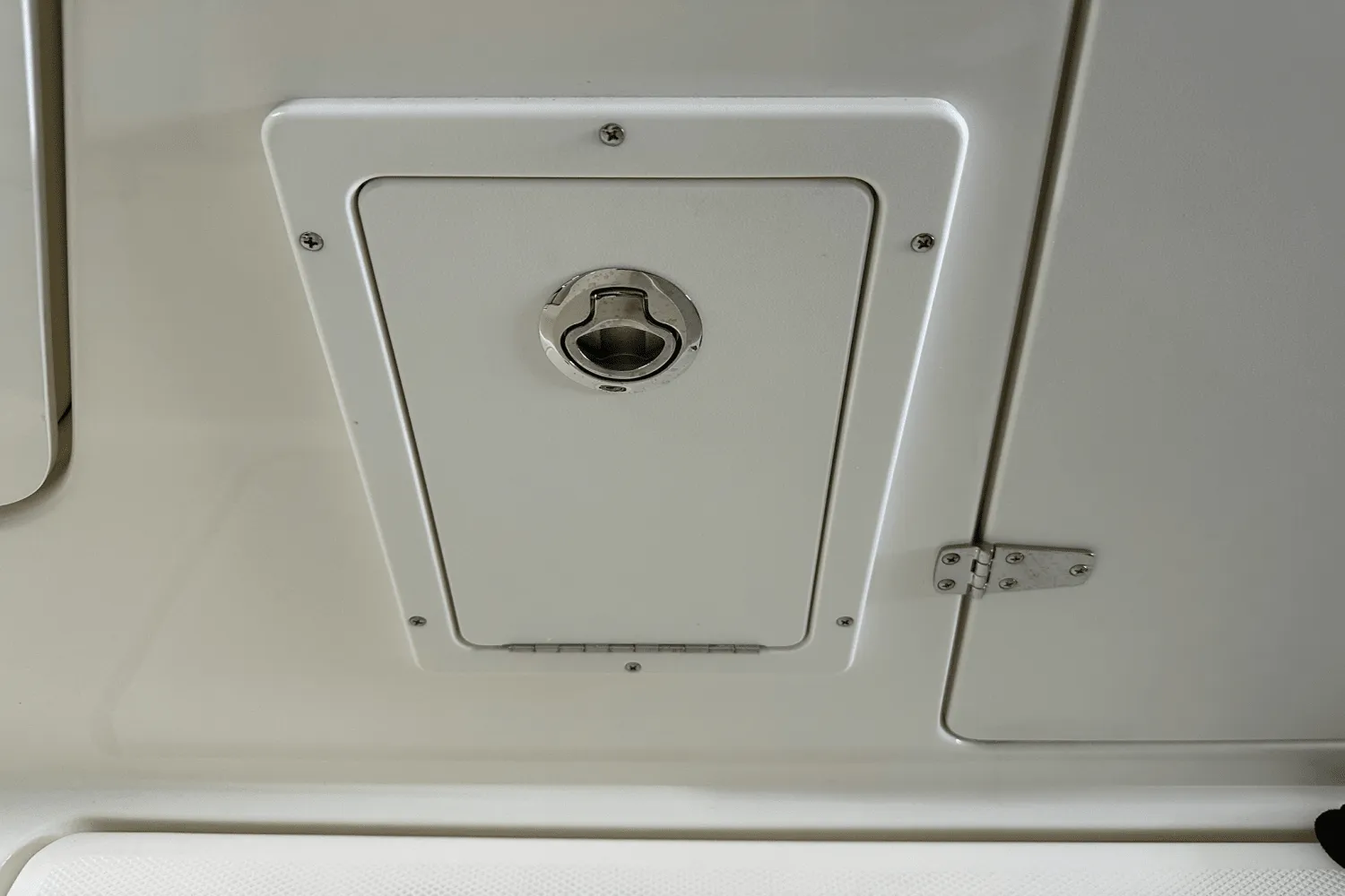 2025 Boston Whaler 240 Vantage Image Thumbnail #87