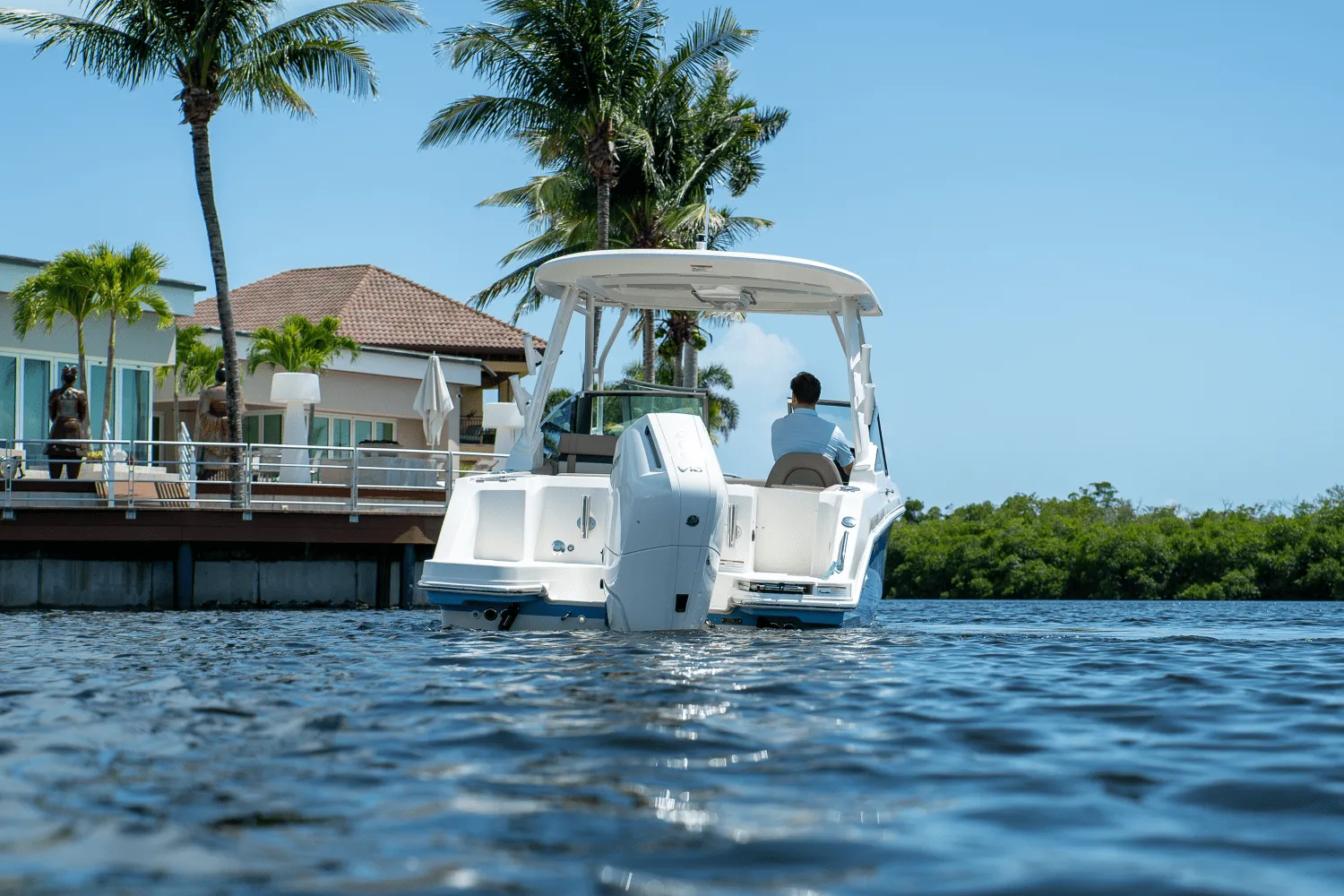 2025 Boston Whaler 240 Vantage Image Thumbnail #33