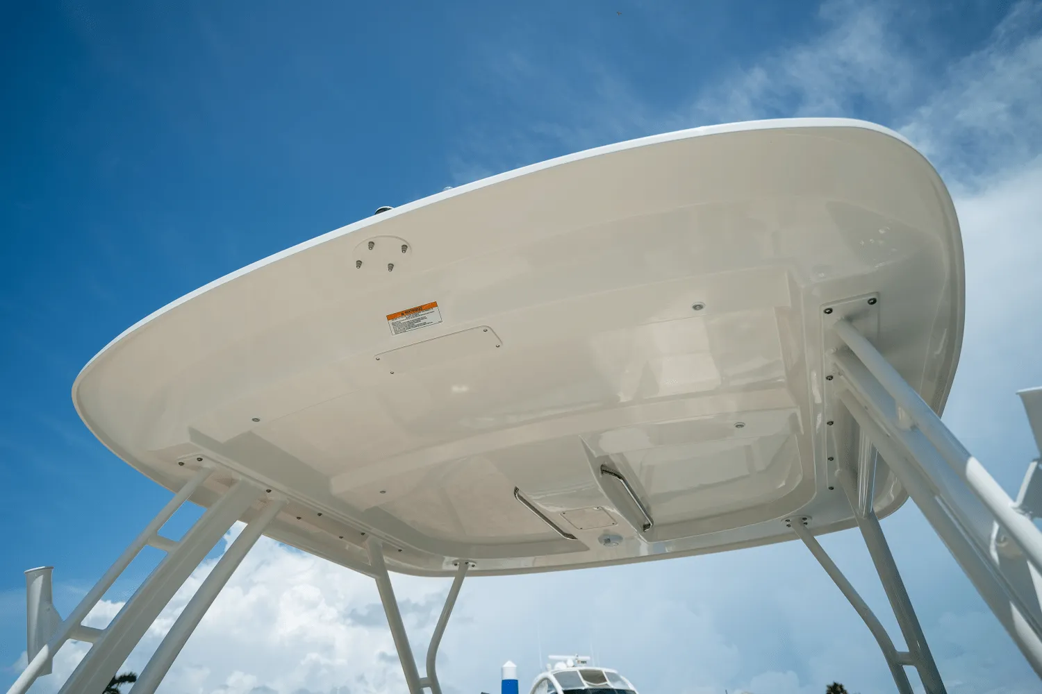 2025 Boston Whaler 240 Vantage Image Thumbnail #7