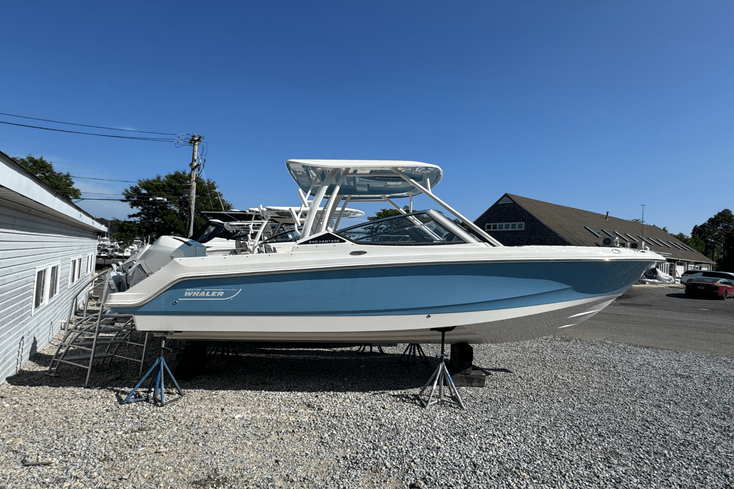 2026 Boston Whaler 240 Vantage Image Thumbnail #0