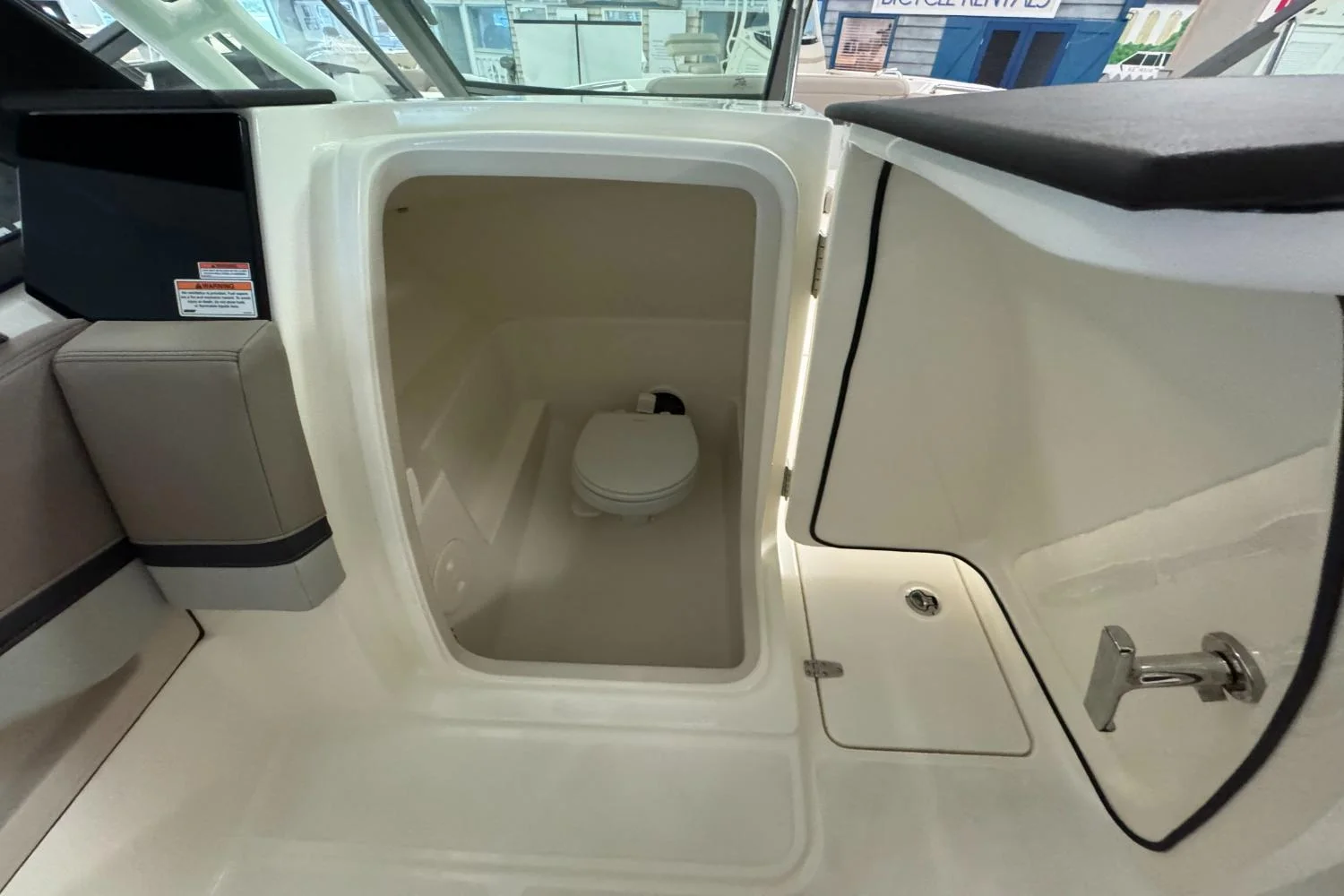 2026 Boston Whaler 240 Vantage Image Thumbnail #20