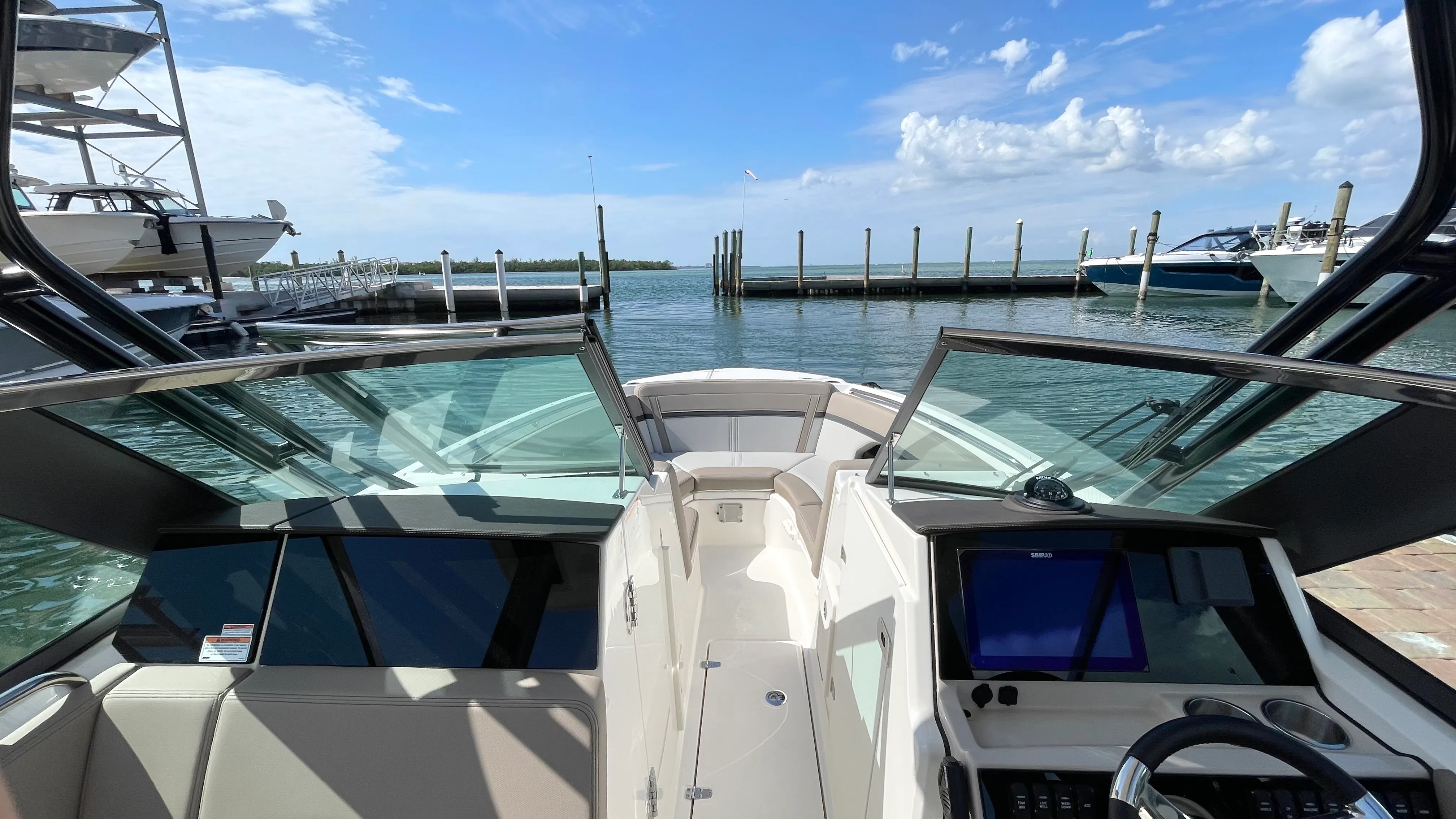 2026 Boston Whaler 240 Vantage Image Thumbnail #20
