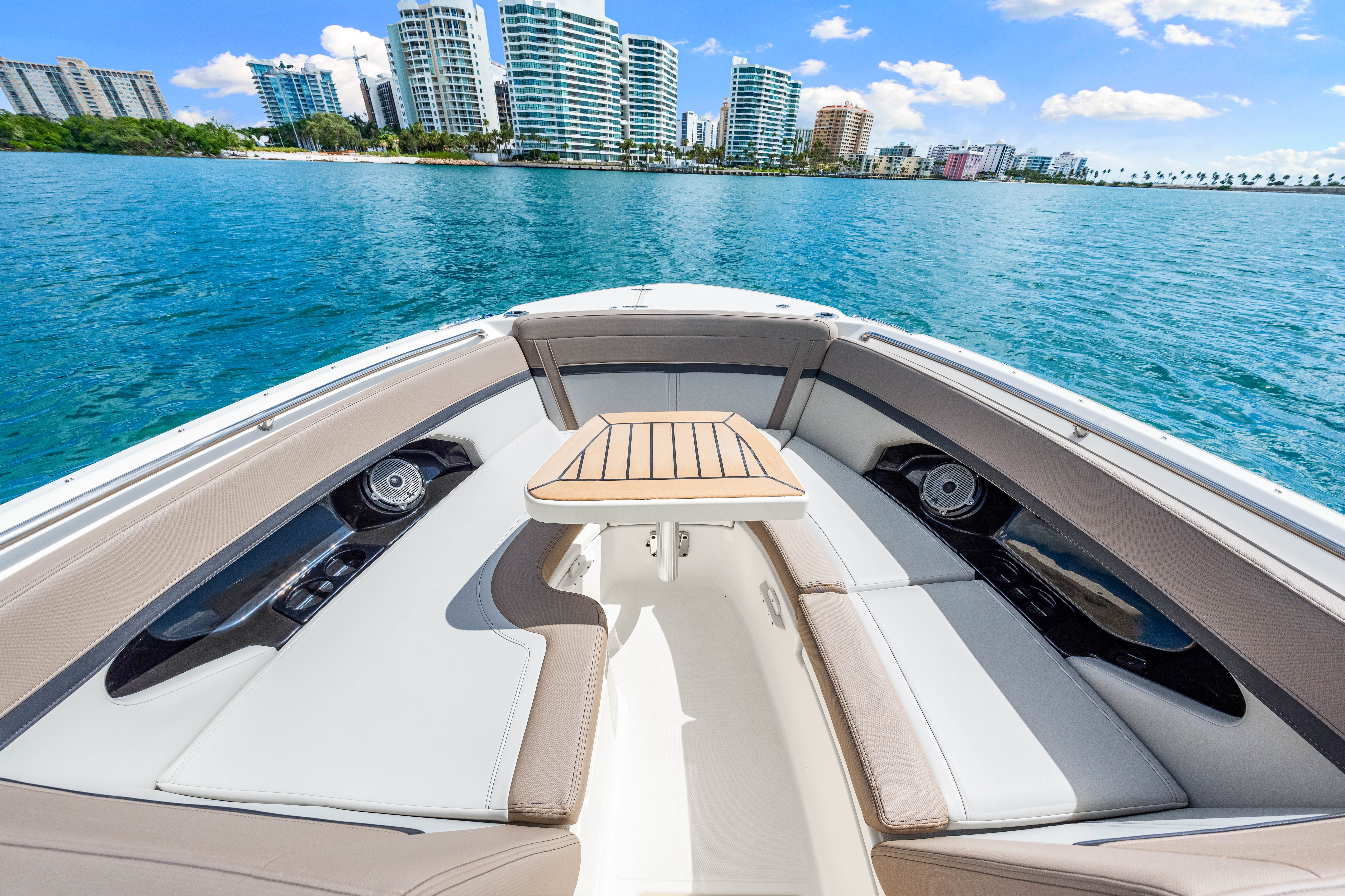 2026 Boston Whaler 240 Vantage Image Thumbnail #31