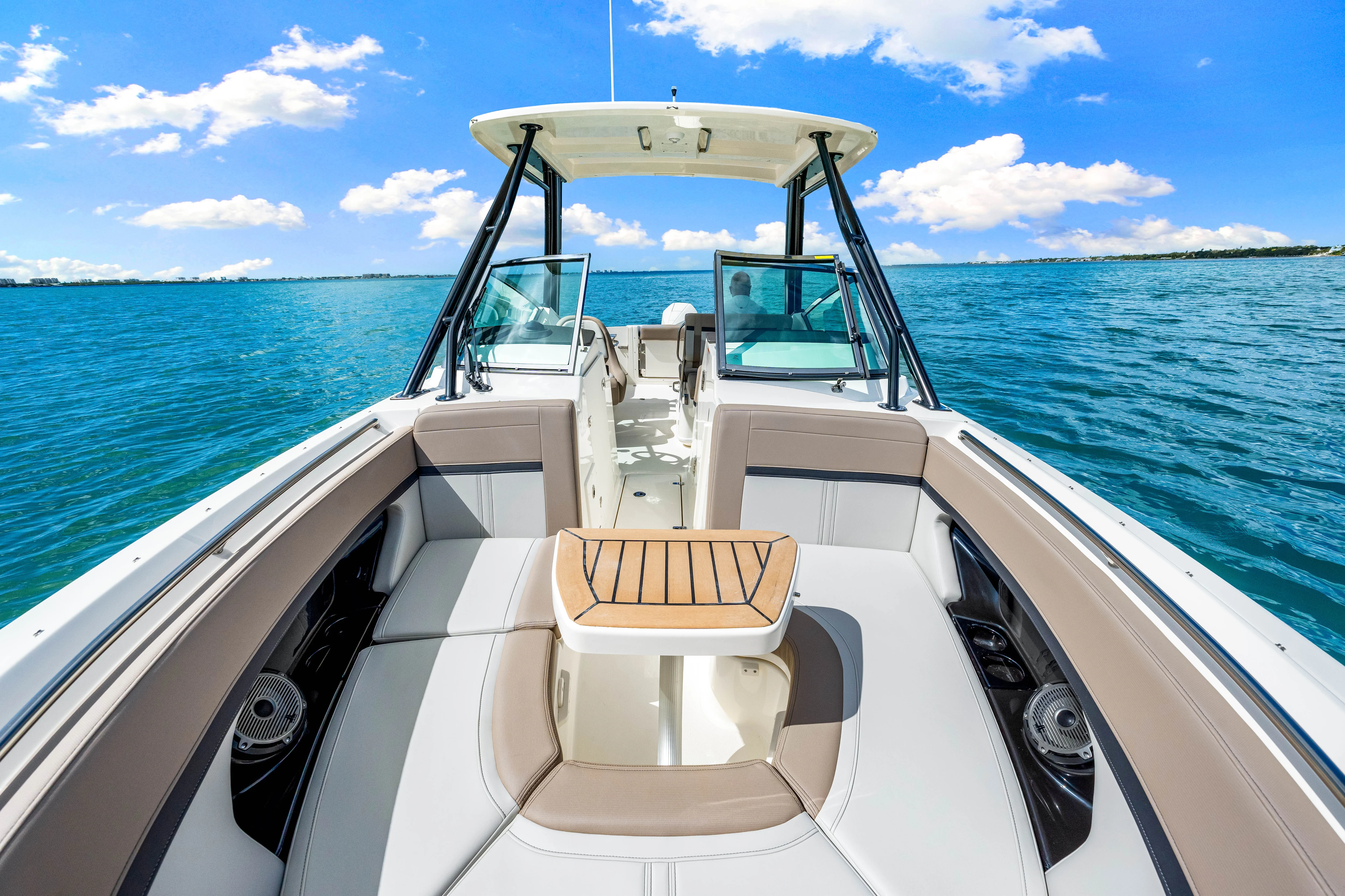 2026 Boston Whaler 240 Vantage Image Thumbnail #32