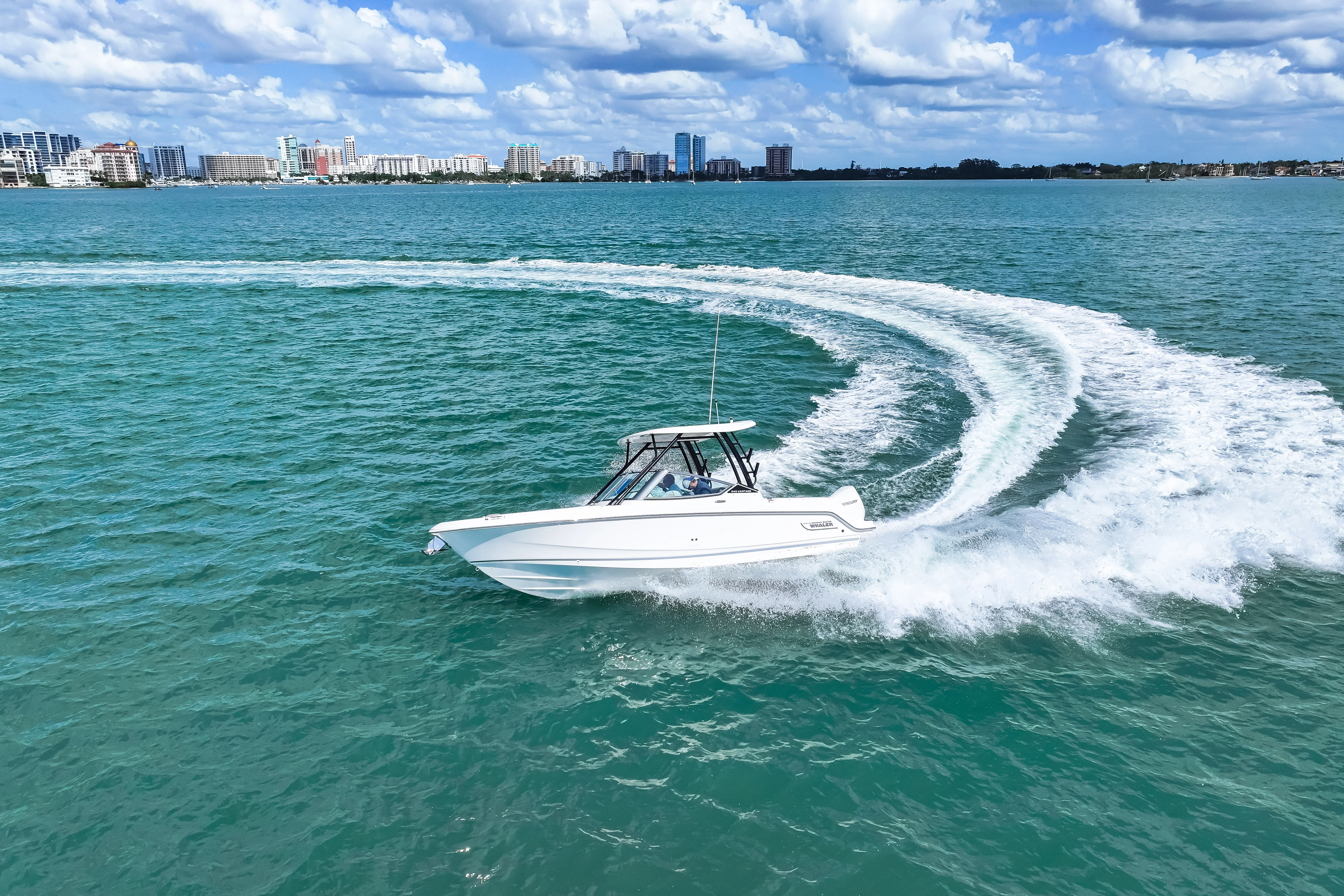 2026 Boston Whaler 240 Vantage Image Thumbnail #13