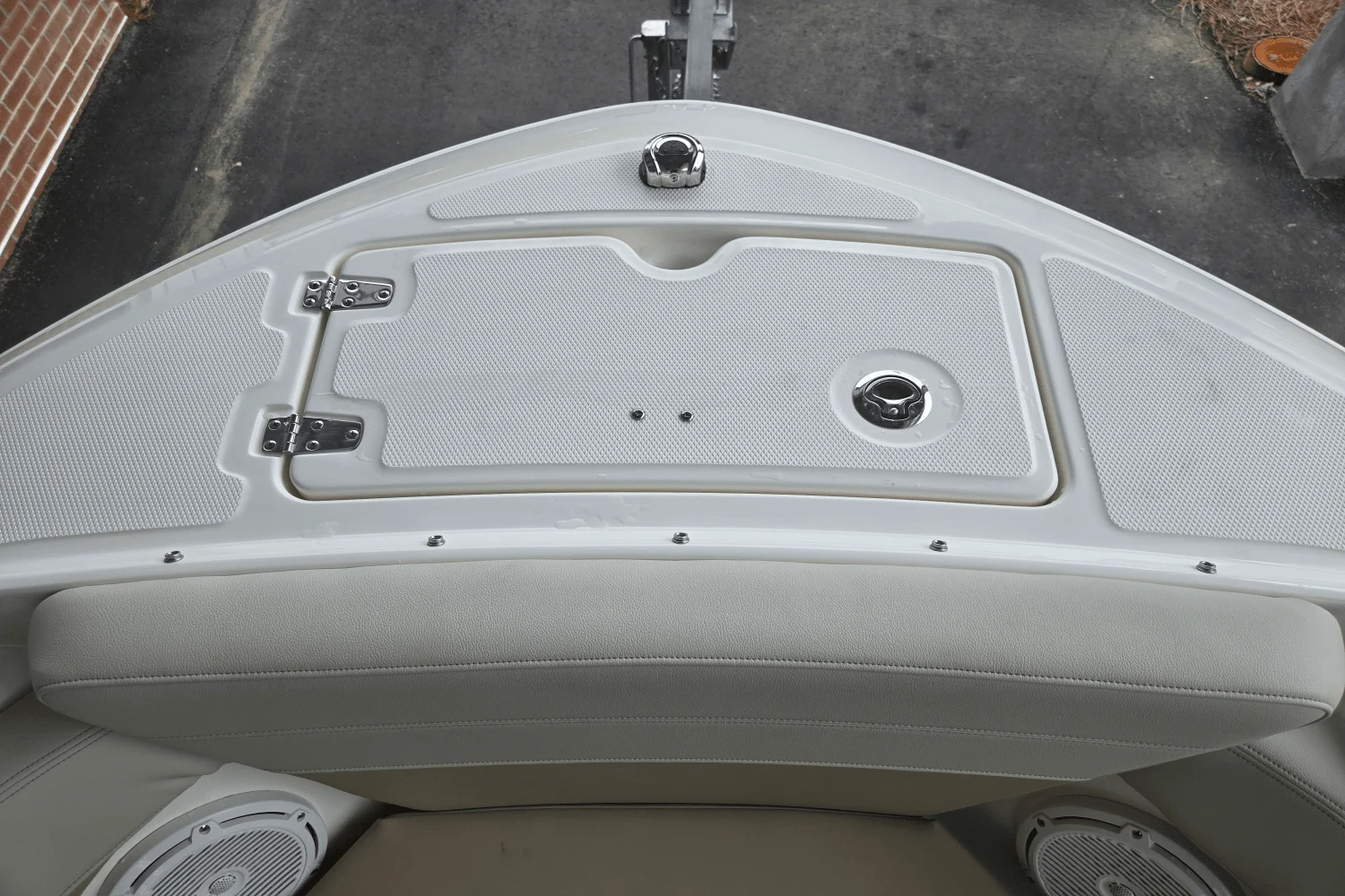 2025 Boston Whaler 210 Vantage Image Thumbnail #22