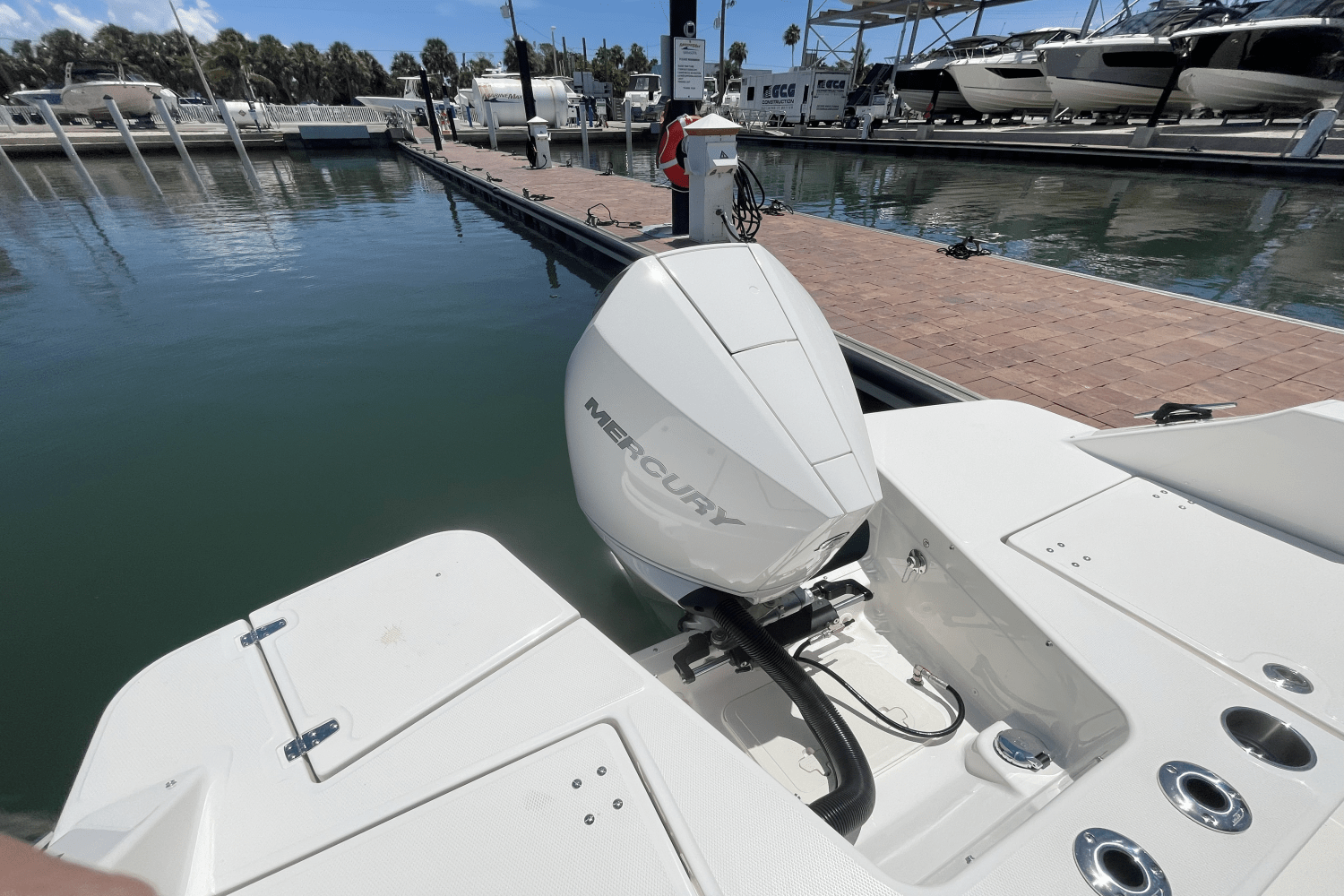 2025 Boston Whaler 210 Vantage Image Thumbnail #30