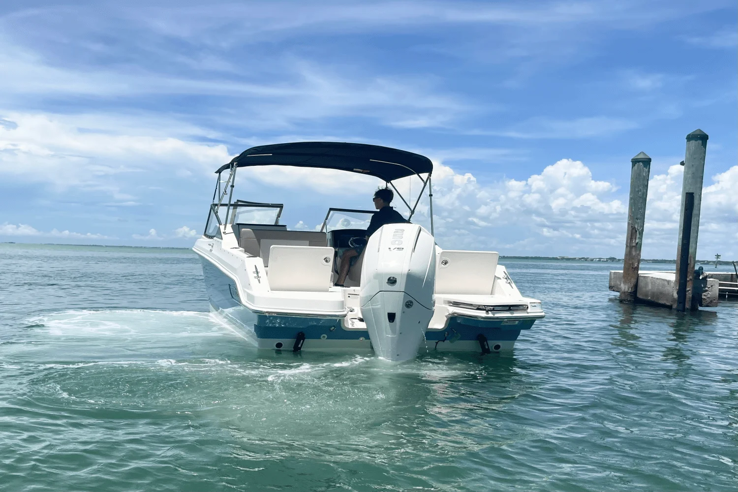 2025 Boston Whaler 210 Vantage Image Thumbnail #5