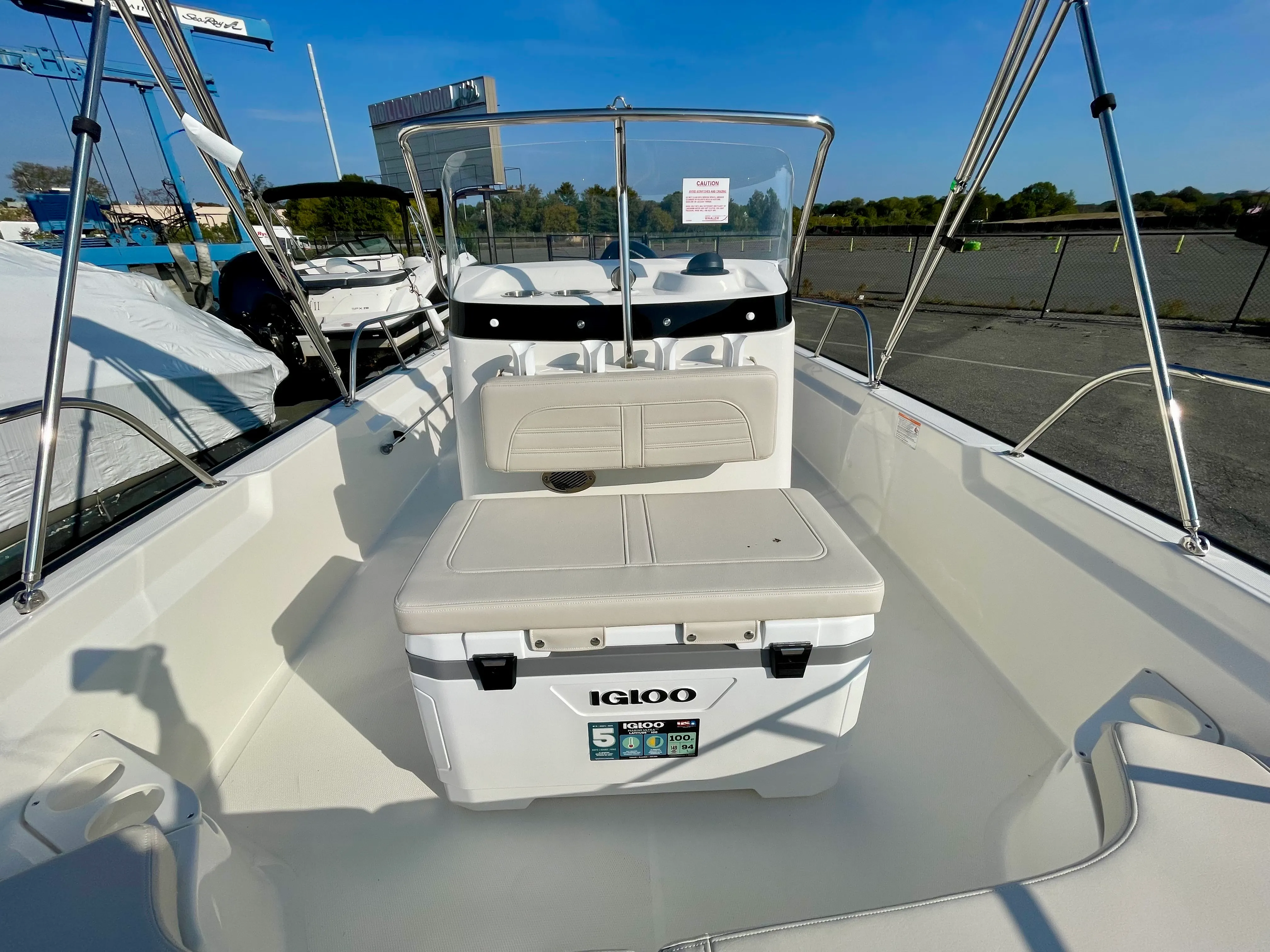 2026 Boston Whaler 190 Montauk Image Thumbnail #6