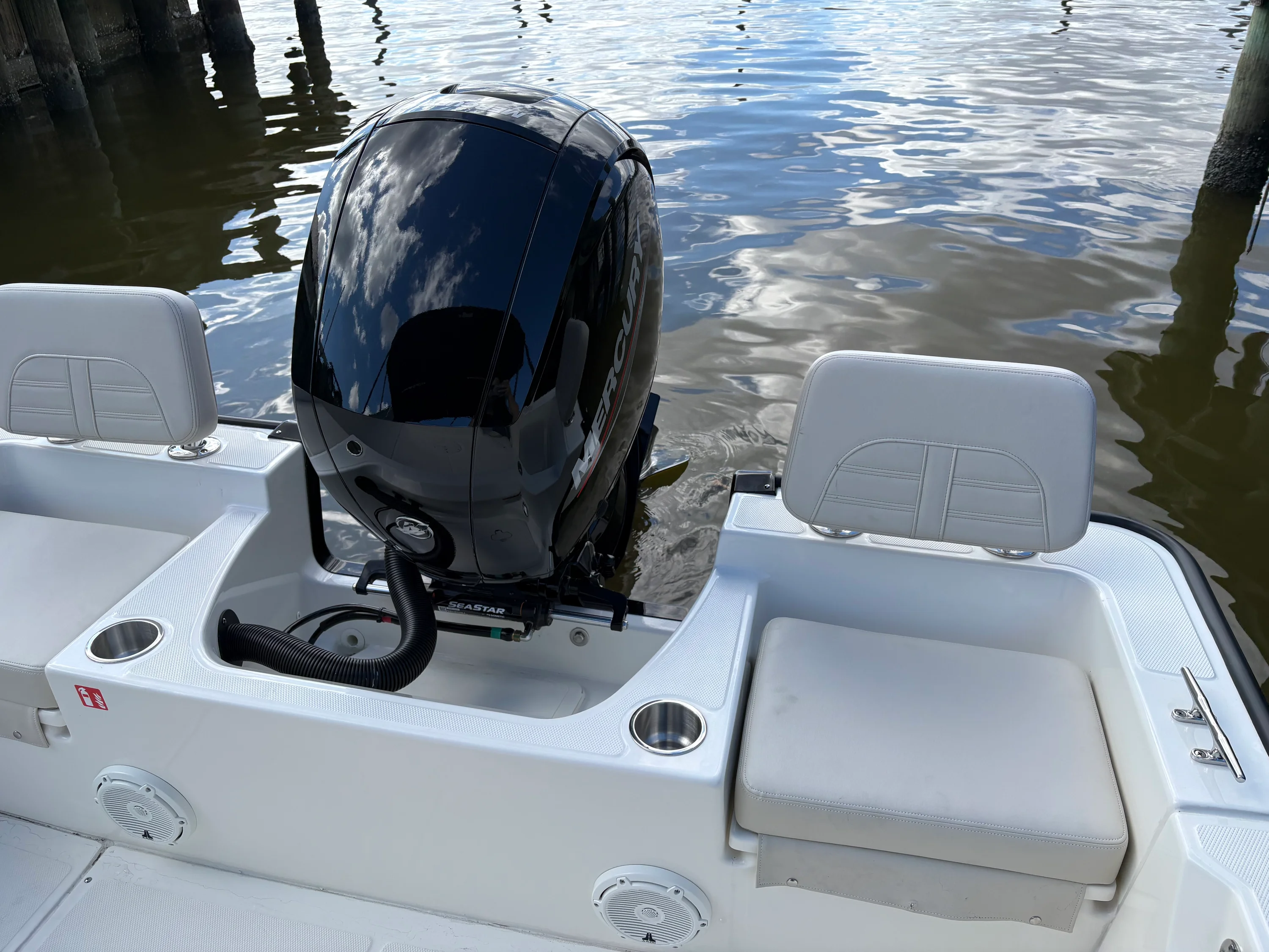 2026 Boston Whaler 190 Montauk Image Thumbnail #13