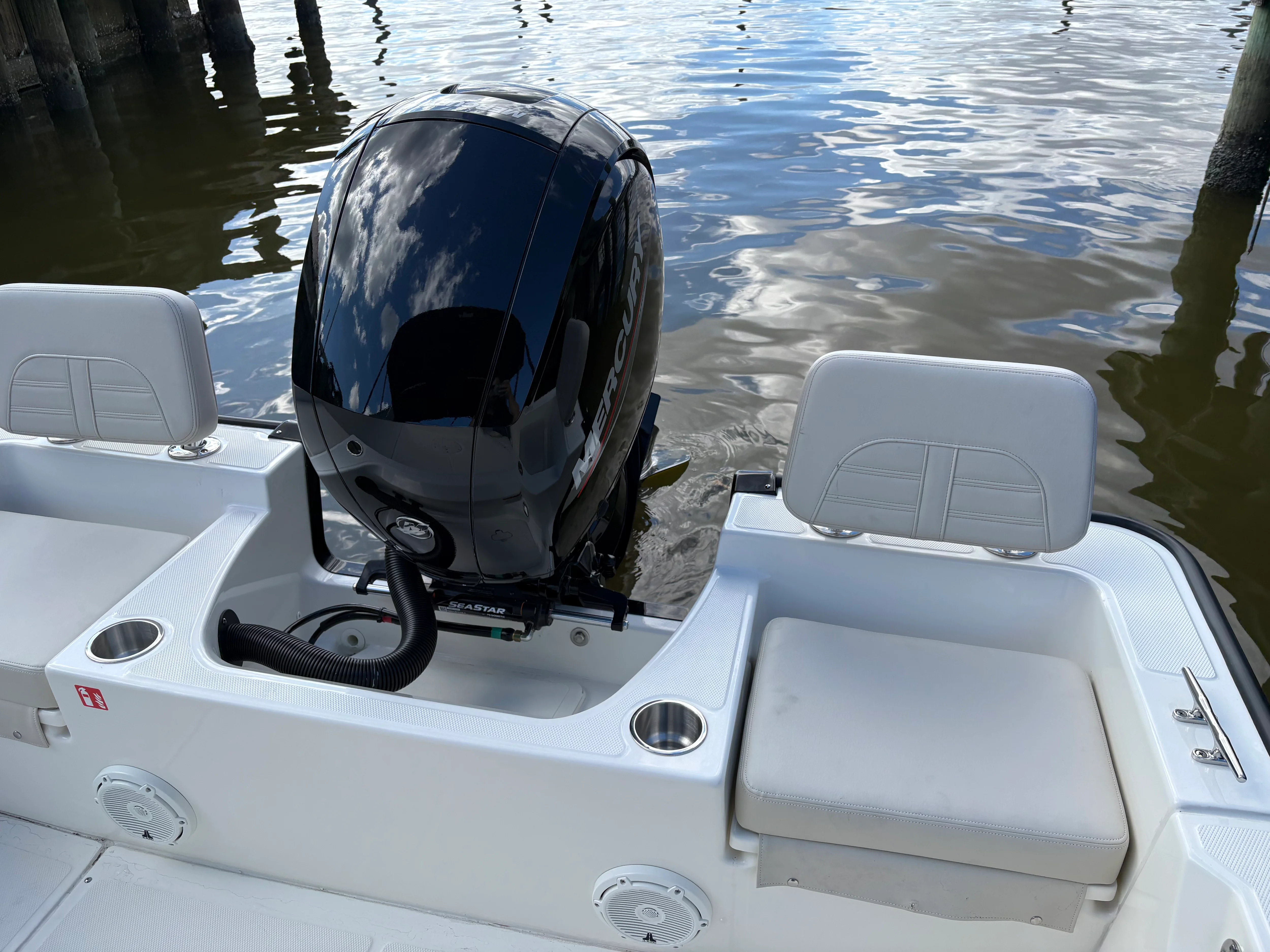 2026 Boston Whaler 190 Montauk Image Thumbnail #13