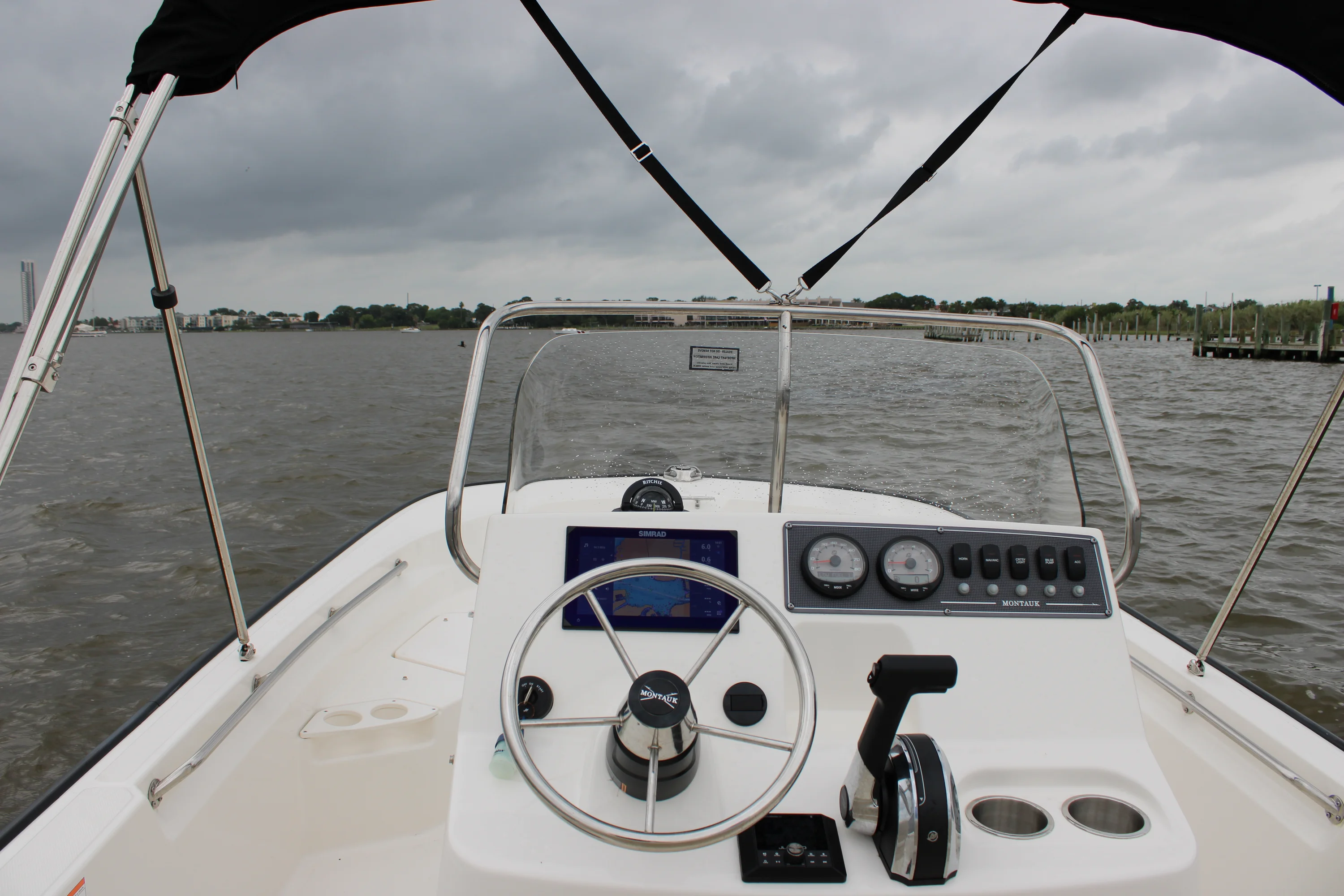 2026 Boston Whaler 190 Montauk Image Thumbnail #17