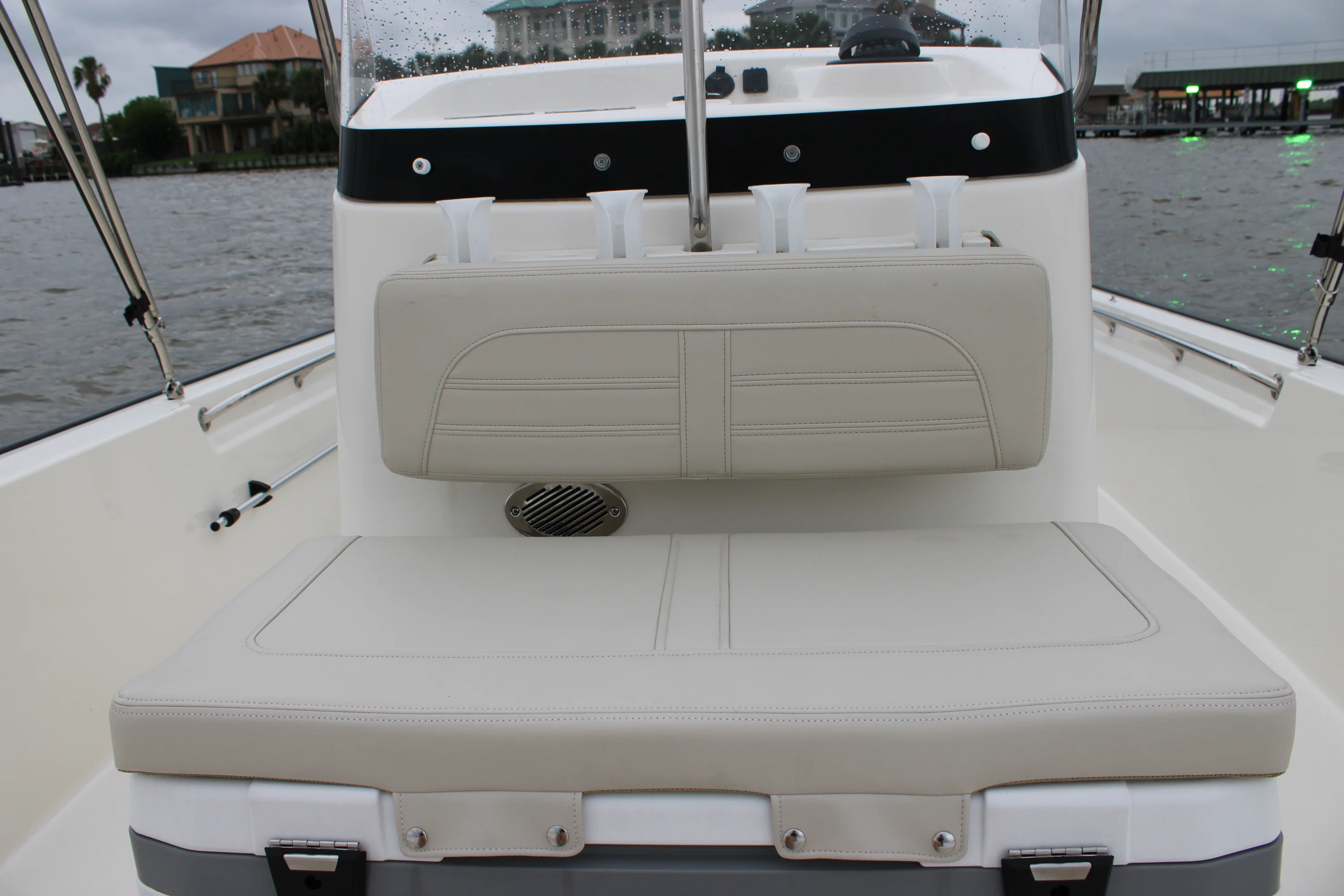 2026 Boston Whaler 190 Montauk Image Thumbnail #29