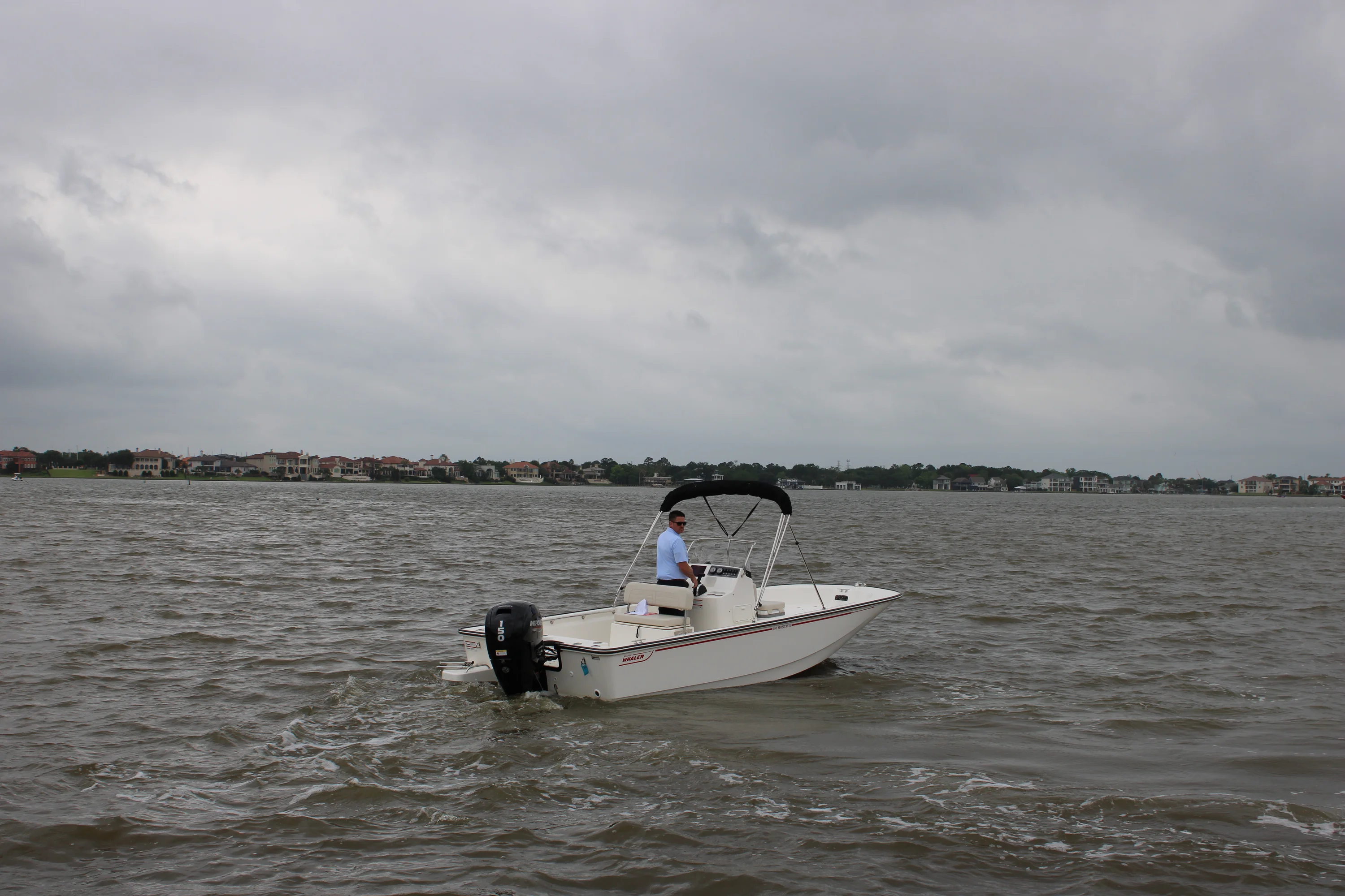 2026 Boston Whaler 190 Montauk Image Thumbnail #5