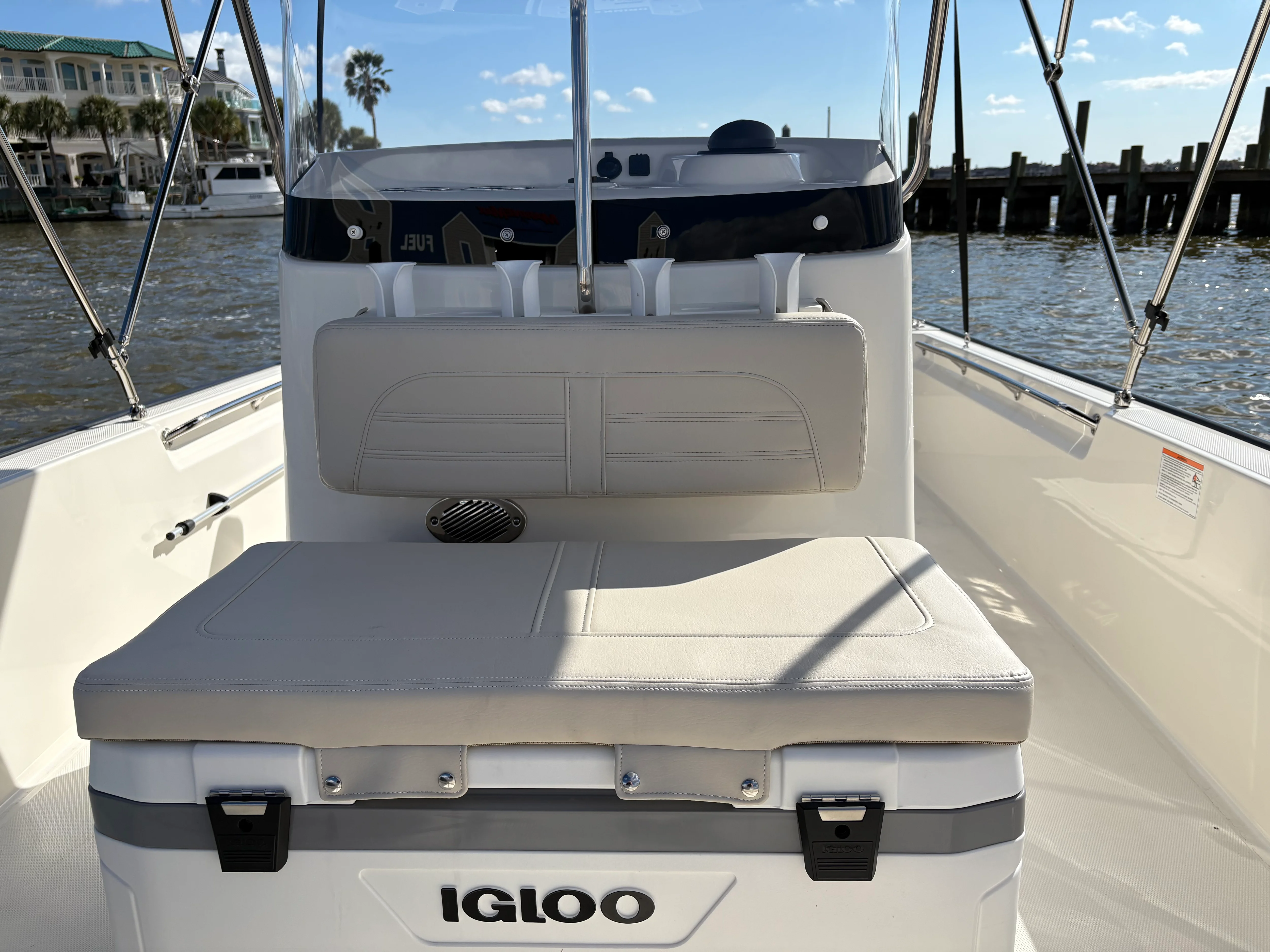 2026 Boston Whaler 190 Montauk Image Thumbnail #10