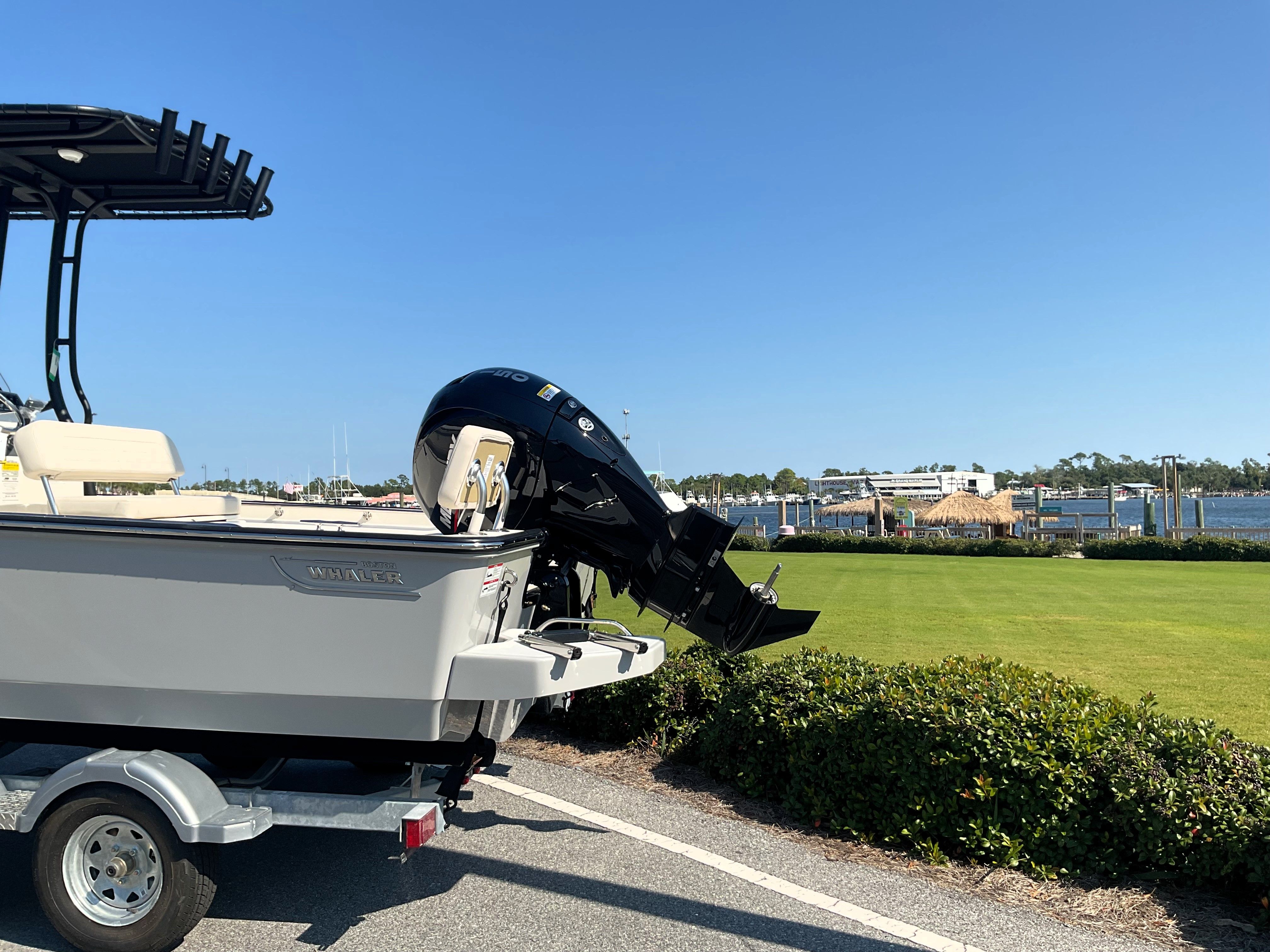 2026 Boston Whaler 190 Montauk Image Thumbnail #8