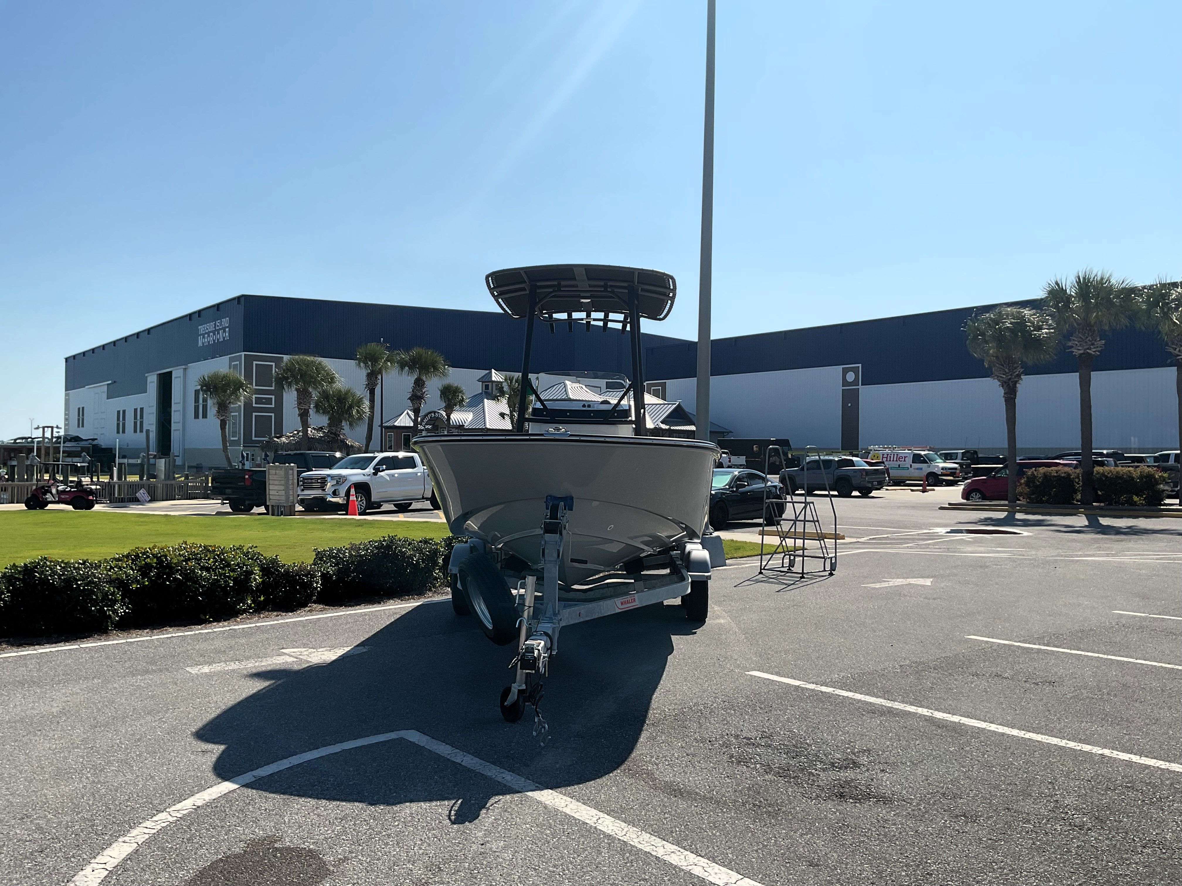 2026 Boston Whaler 190 Montauk Image Thumbnail #6