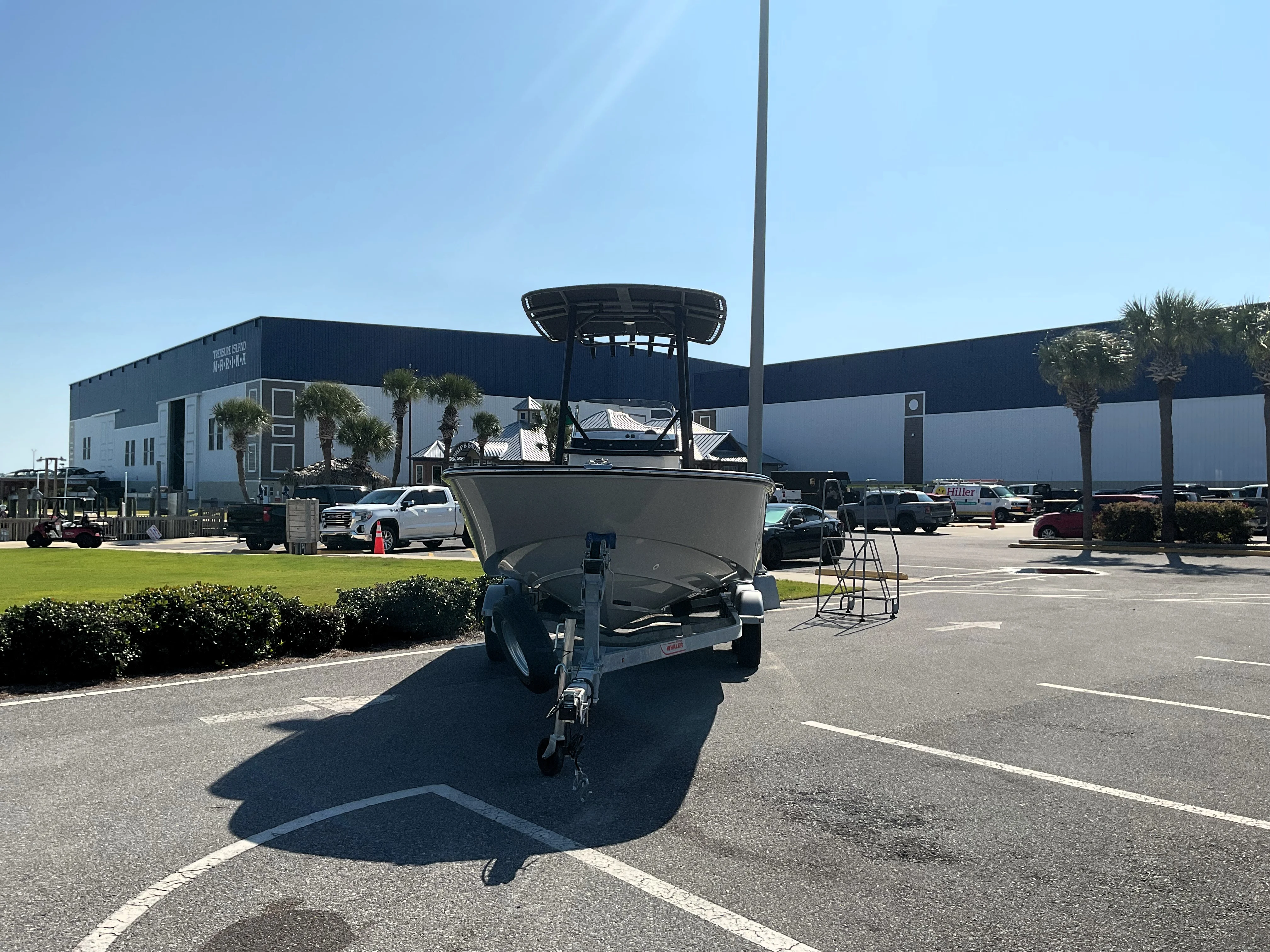 2026 Boston Whaler 190 Montauk Image Thumbnail #6