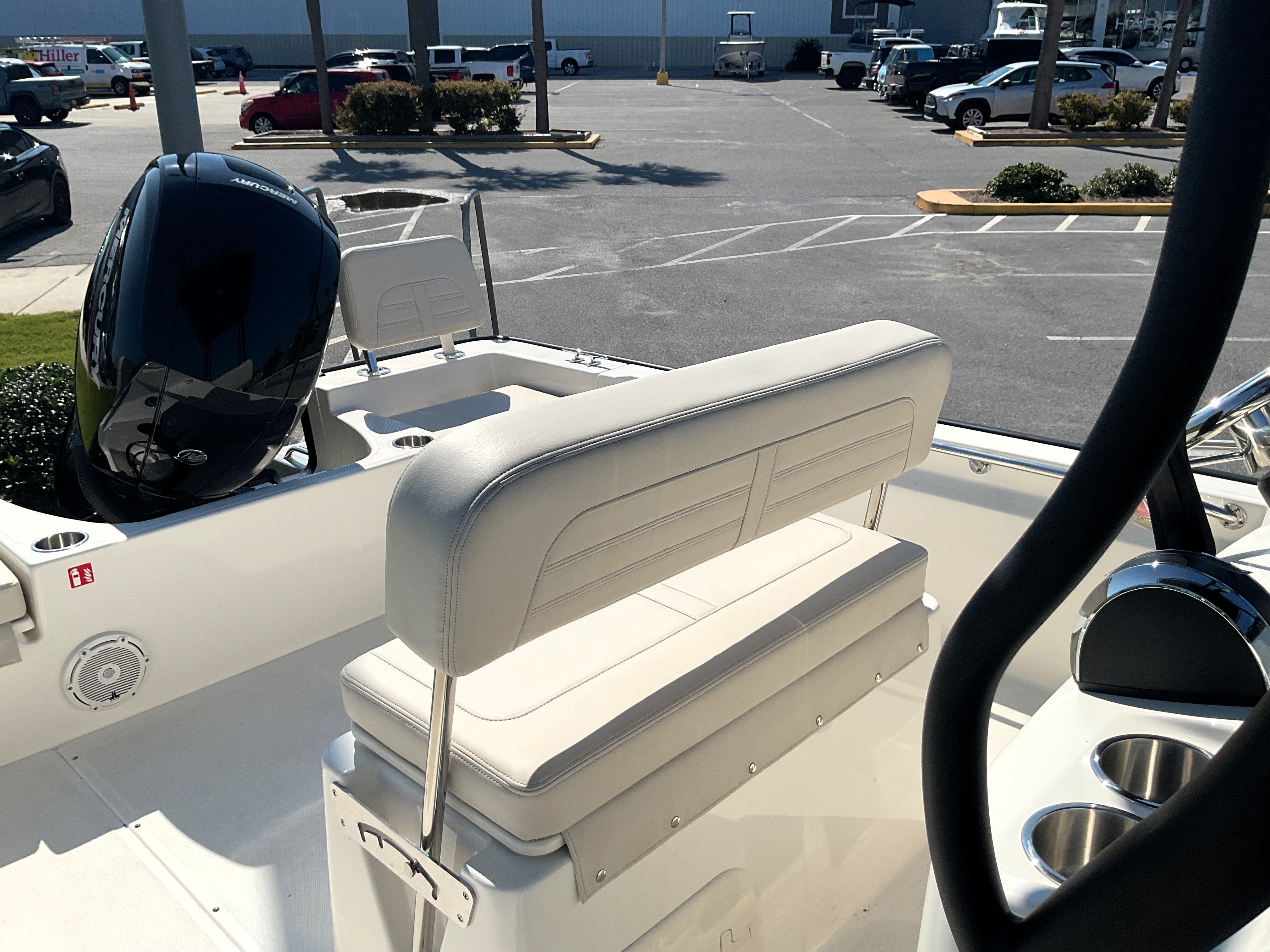 2026 Boston Whaler 190 Montauk Image Thumbnail #22