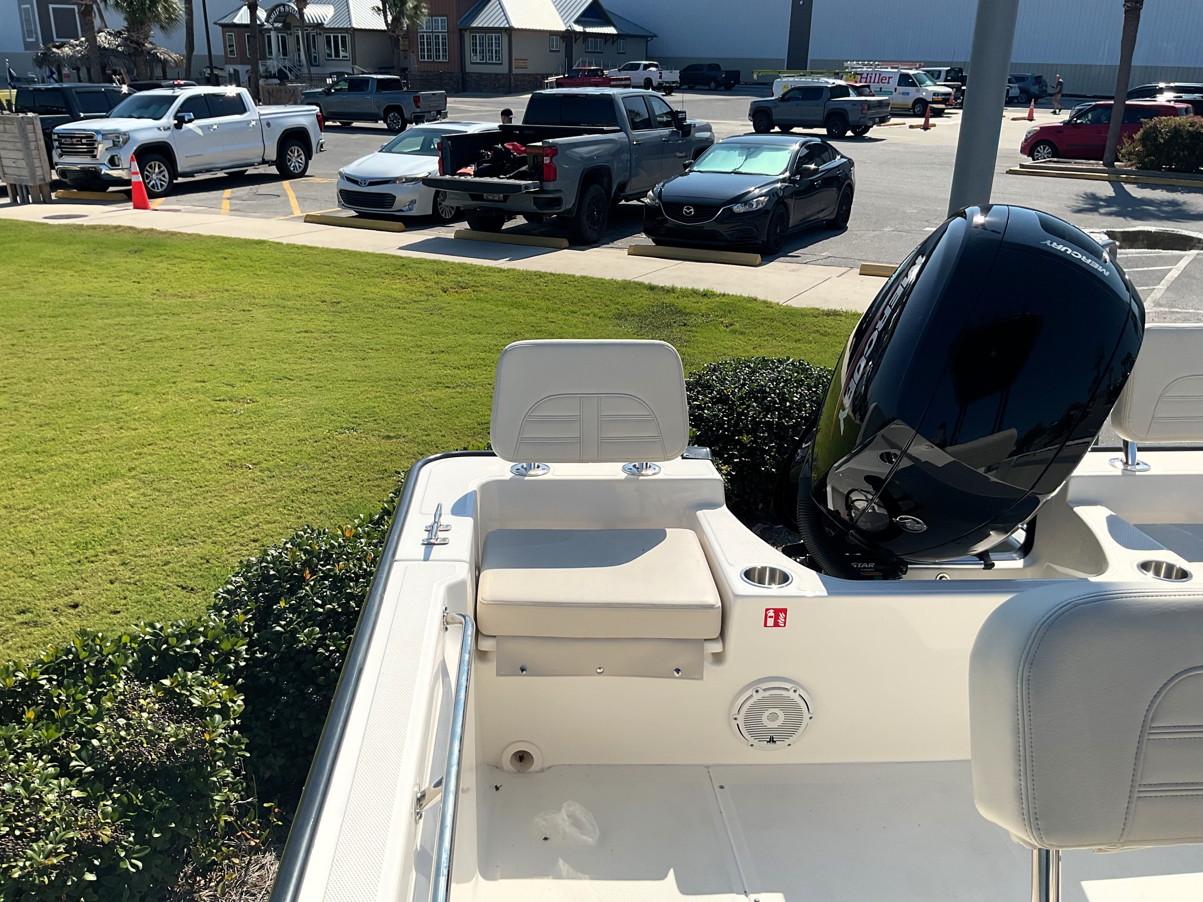 2026 Boston Whaler 190 Montauk Image Thumbnail #18